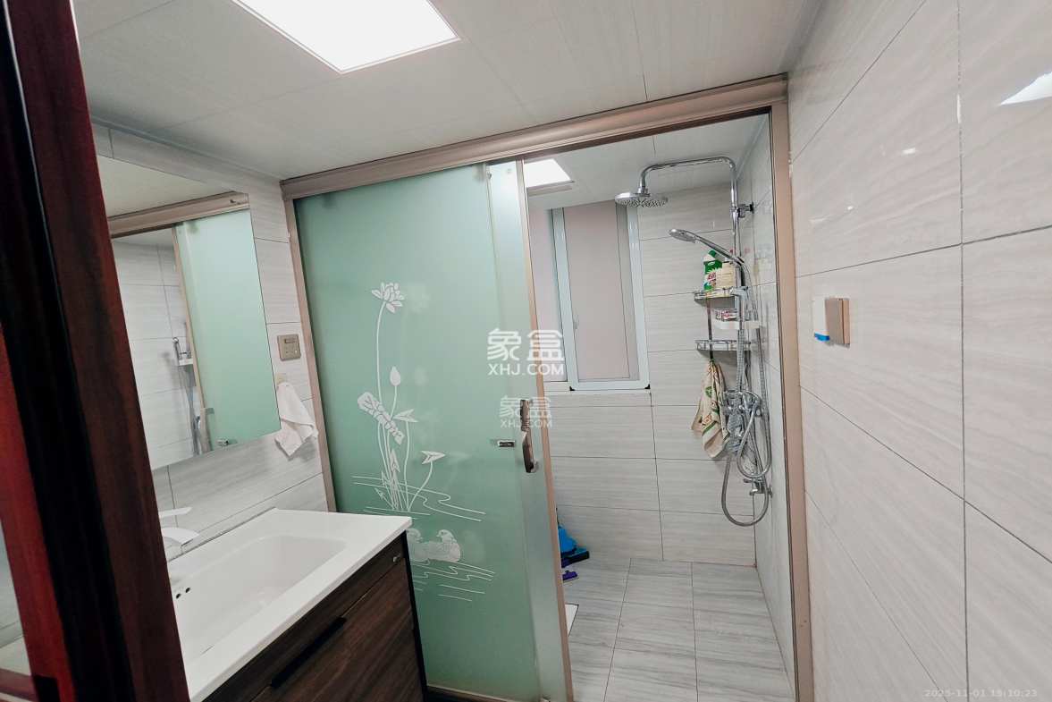 谷山乐园三期 1室0厅0卫 2200.0元/月 谷山乐园三期 1室0厅0卫 2200.0元/月室内图