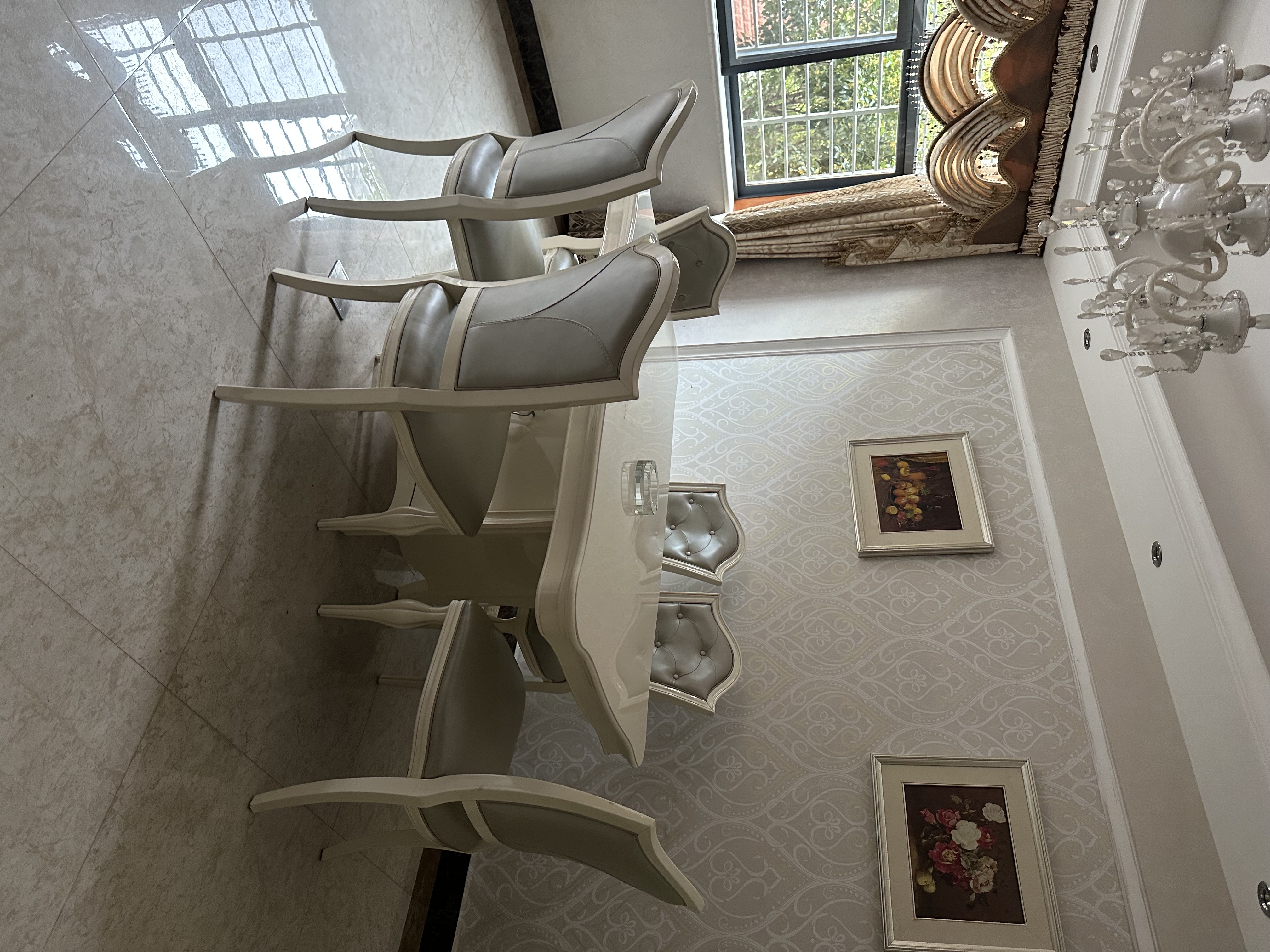 大庸桥烟草公司宿舍  1室0厅0卫    288.0万 大庸桥烟草公司宿舍  1室0厅0卫    288.0万客厅