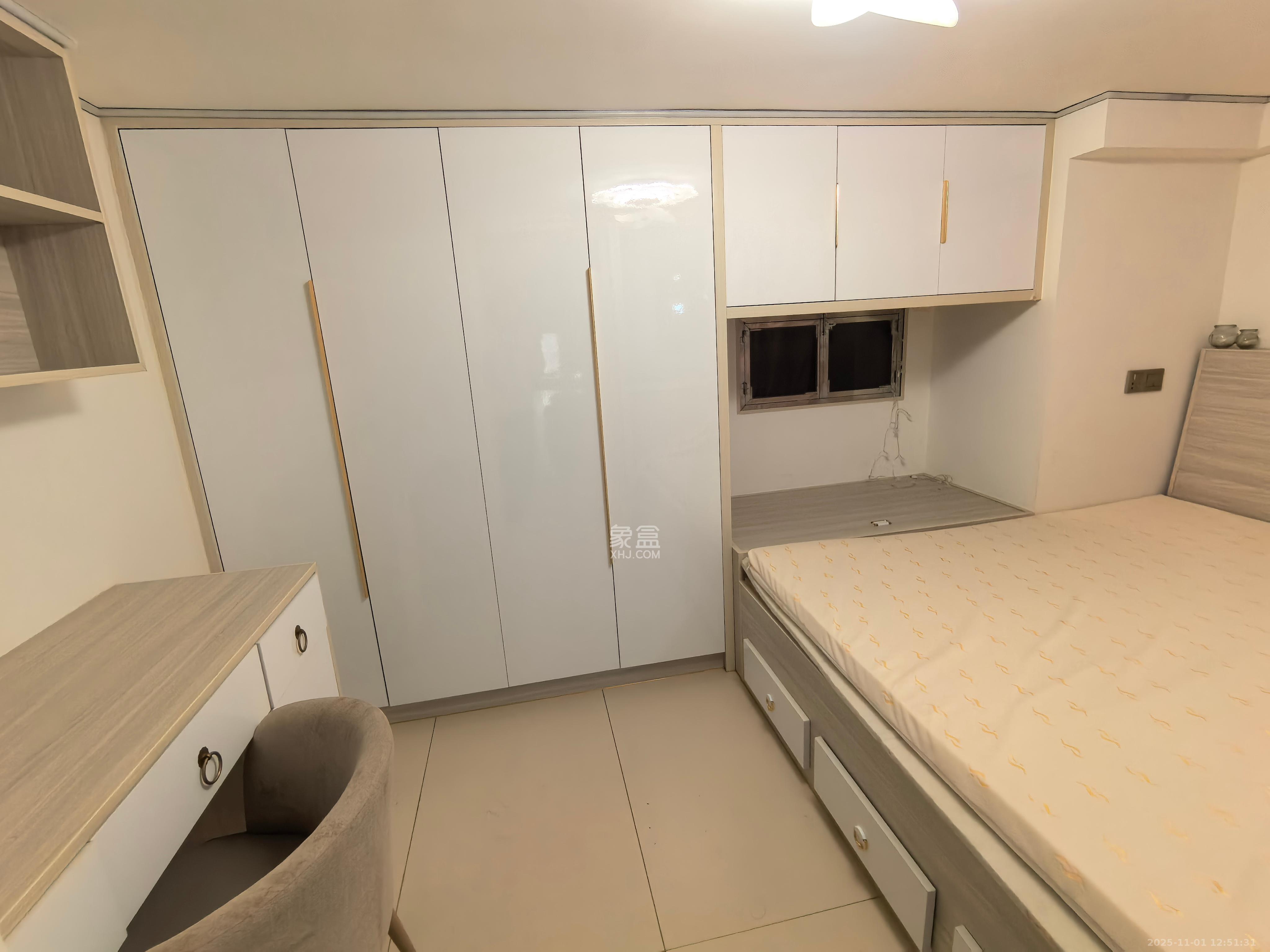 福晟钱隆国际（晟冉景苑）  2室0厅1卫    2200.0元/月室内图