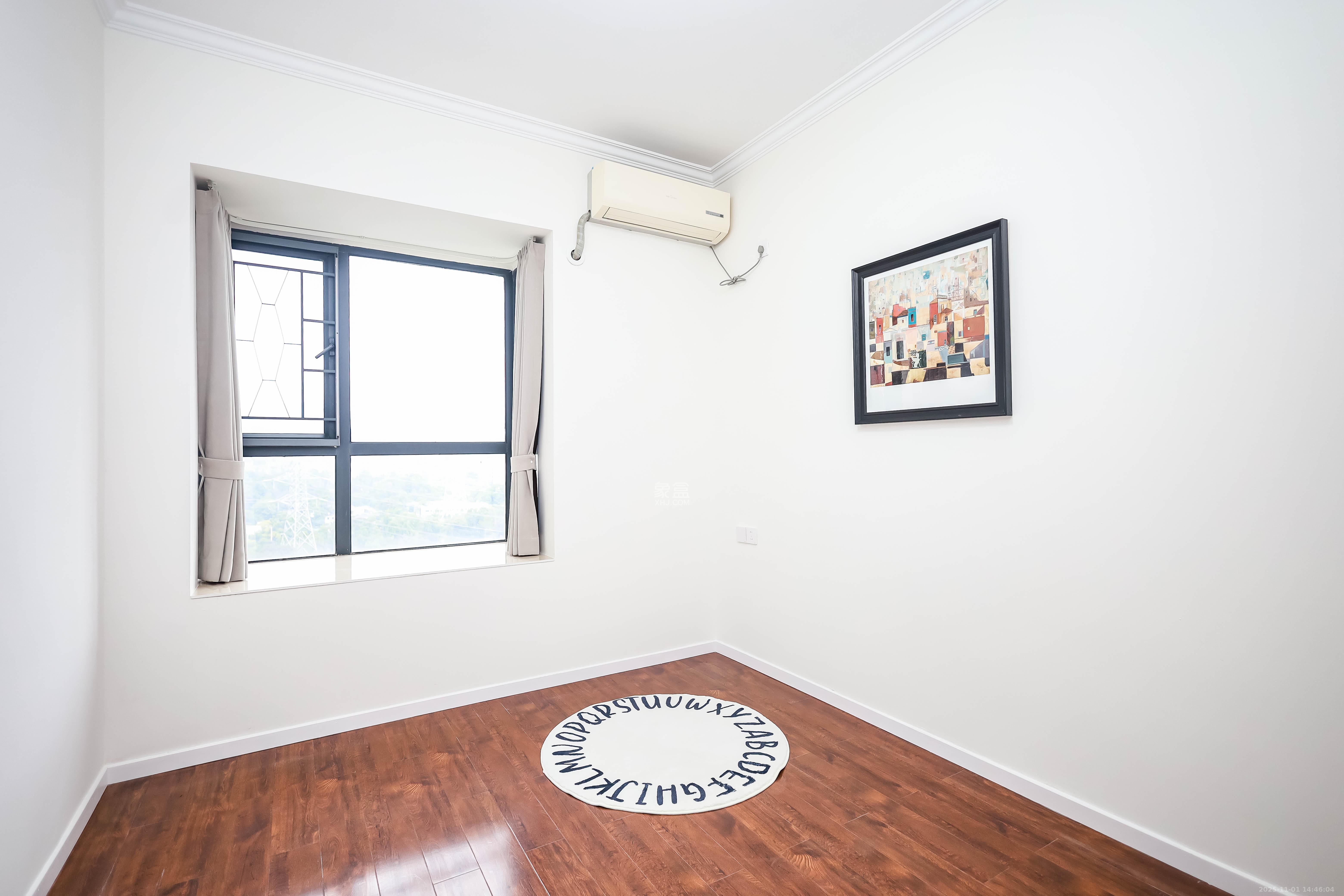 莱茵城  3室2厅1卫    99.8万卧室