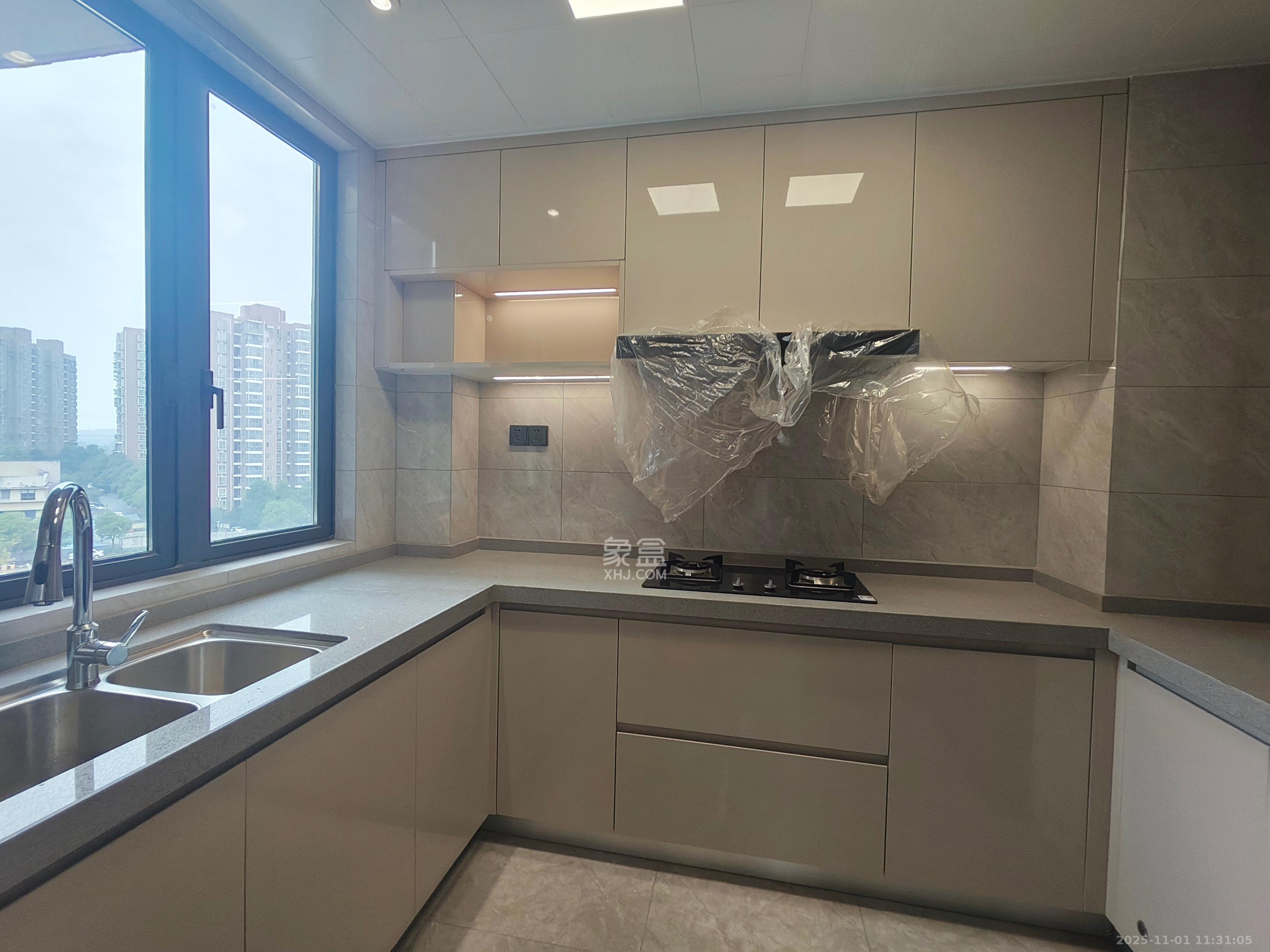 金地都会风華  1室0厅0卫    3600.0元/月室内图