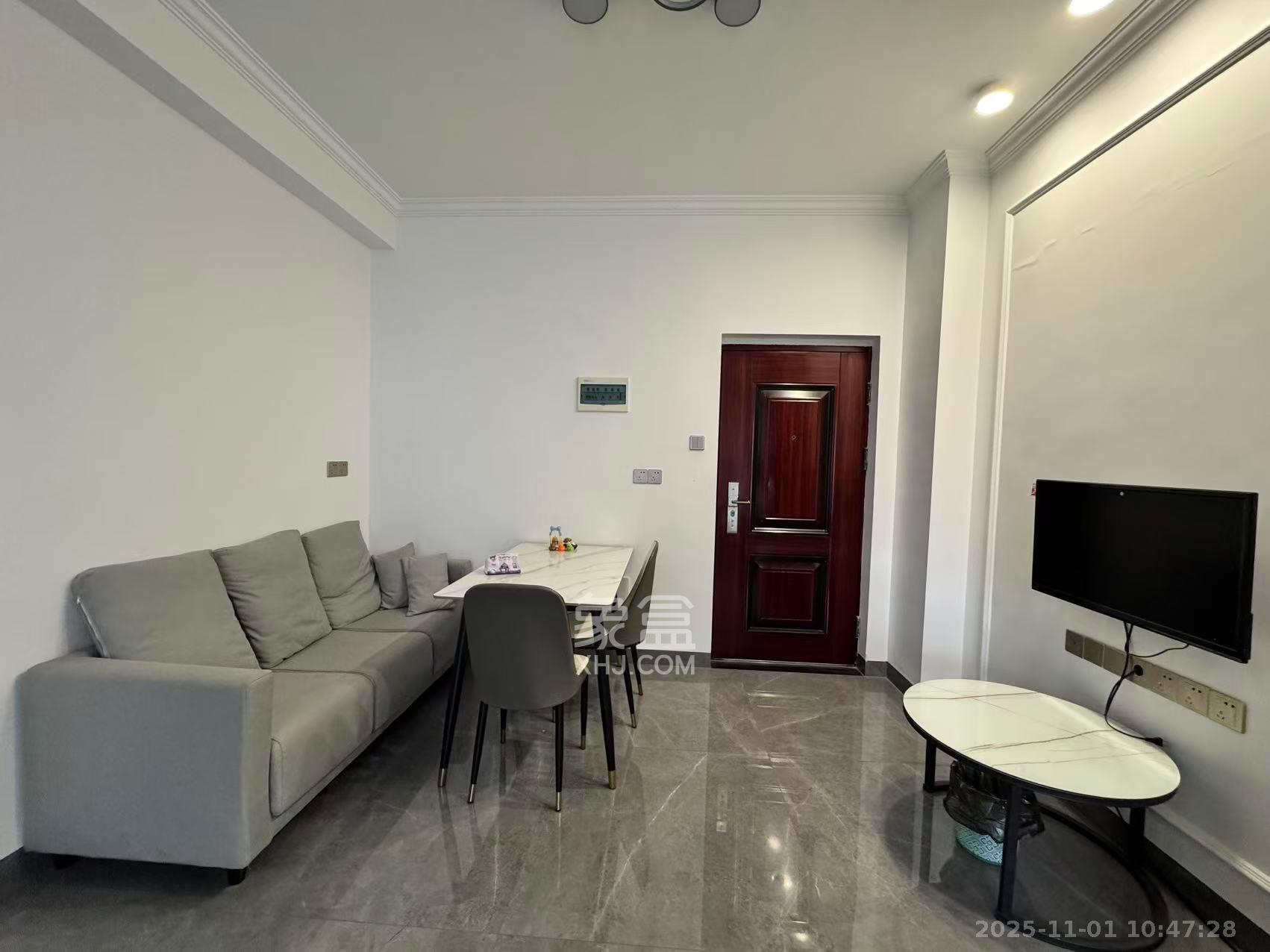 博林云栖  1室1厅1卫    1600.0元/月室内图