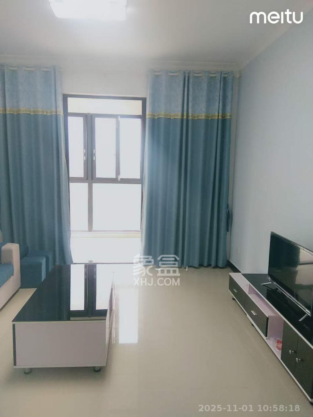 爵世名邸东湖（东湖壹号企业总部基地）  3室2厅1卫    2200.0元/月