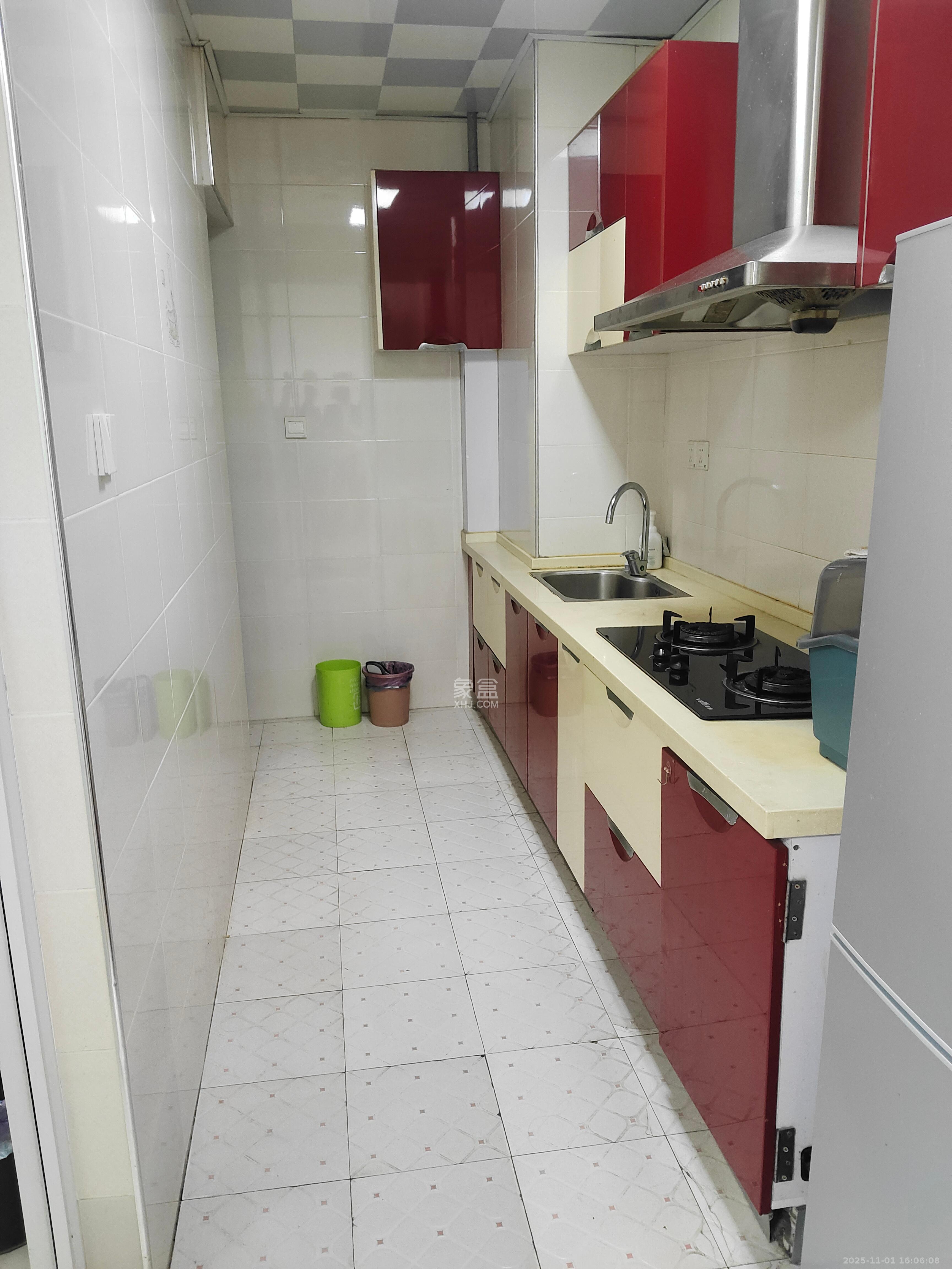 中天广场 2室2厅1卫 3500.0元/月 中天广场 2室2厅1卫 3500.0元/月室内图