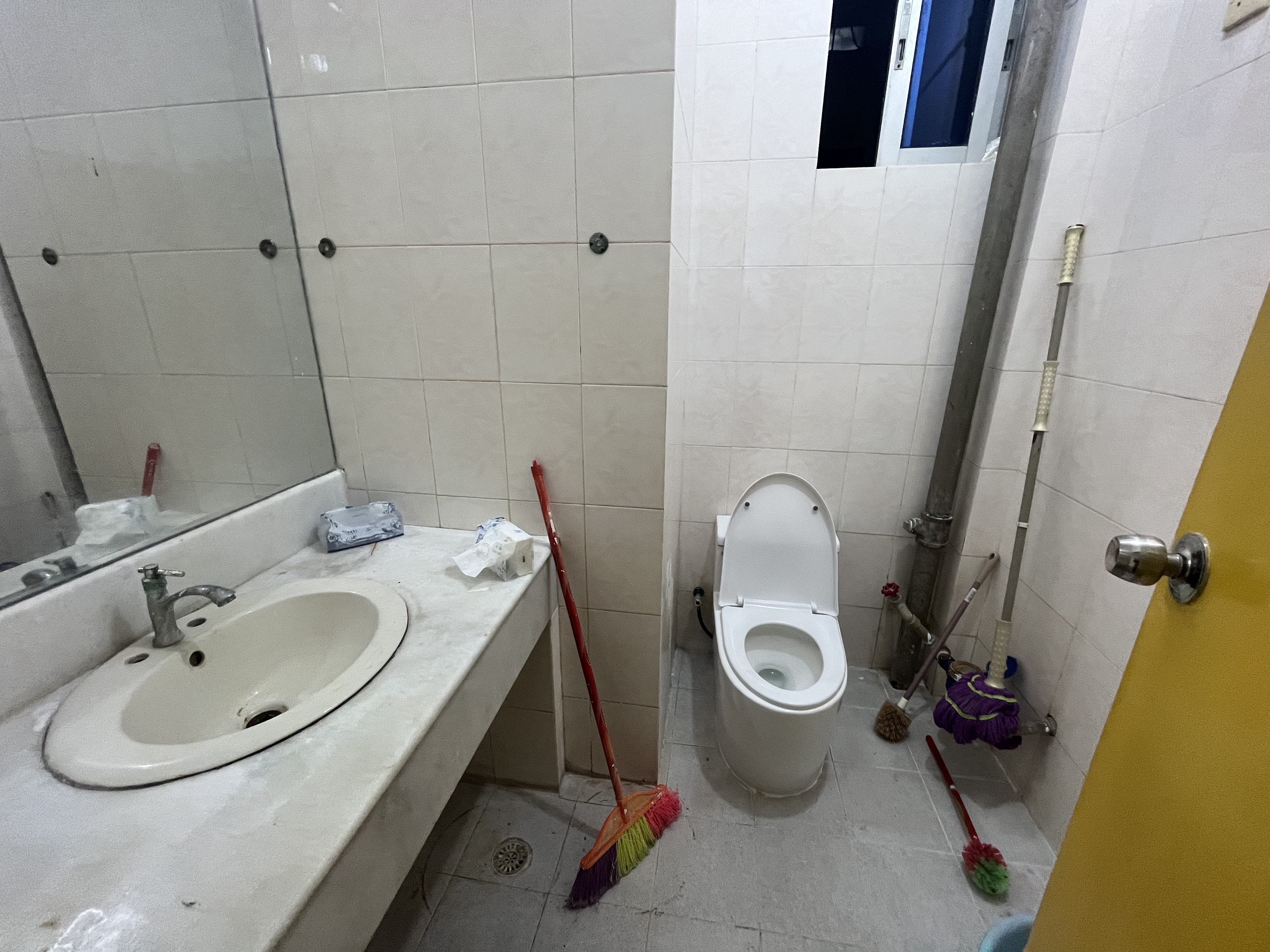 海景湾花园 3室2厅2卫 2100.0元/月 海景湾花园 3室2厅2卫 2100.0元/月室内图