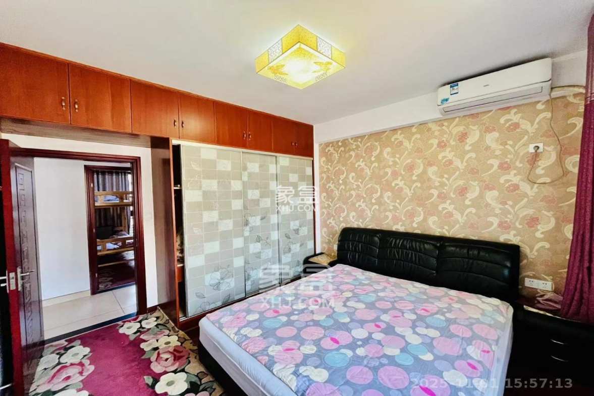 中南红领邦(红星嘉和苑) 4室1厅2卫 3200.0元/月 中南红领邦(红星嘉和苑) 4室1厅2卫 3200.0元/月室内图