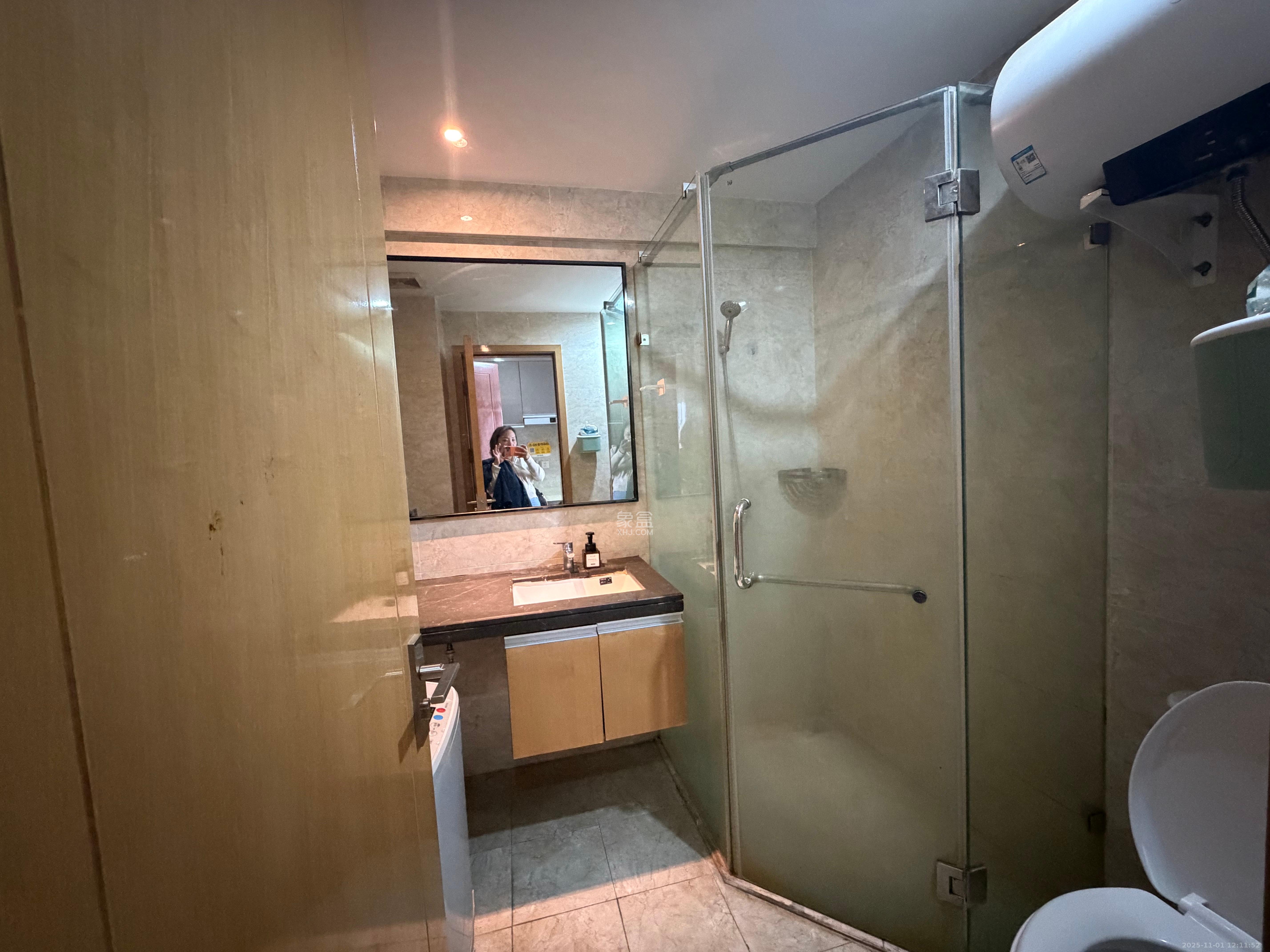 德思勤城市广场（宝格丽公寓）  1室1厅1卫    1800.0元/月室内图