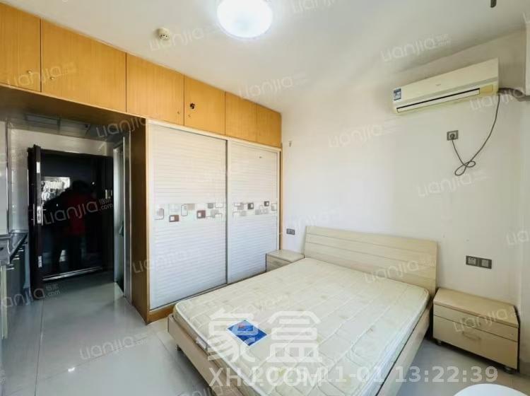 观园国际公寓  1室1厅1卫    1400.0元/月室内图