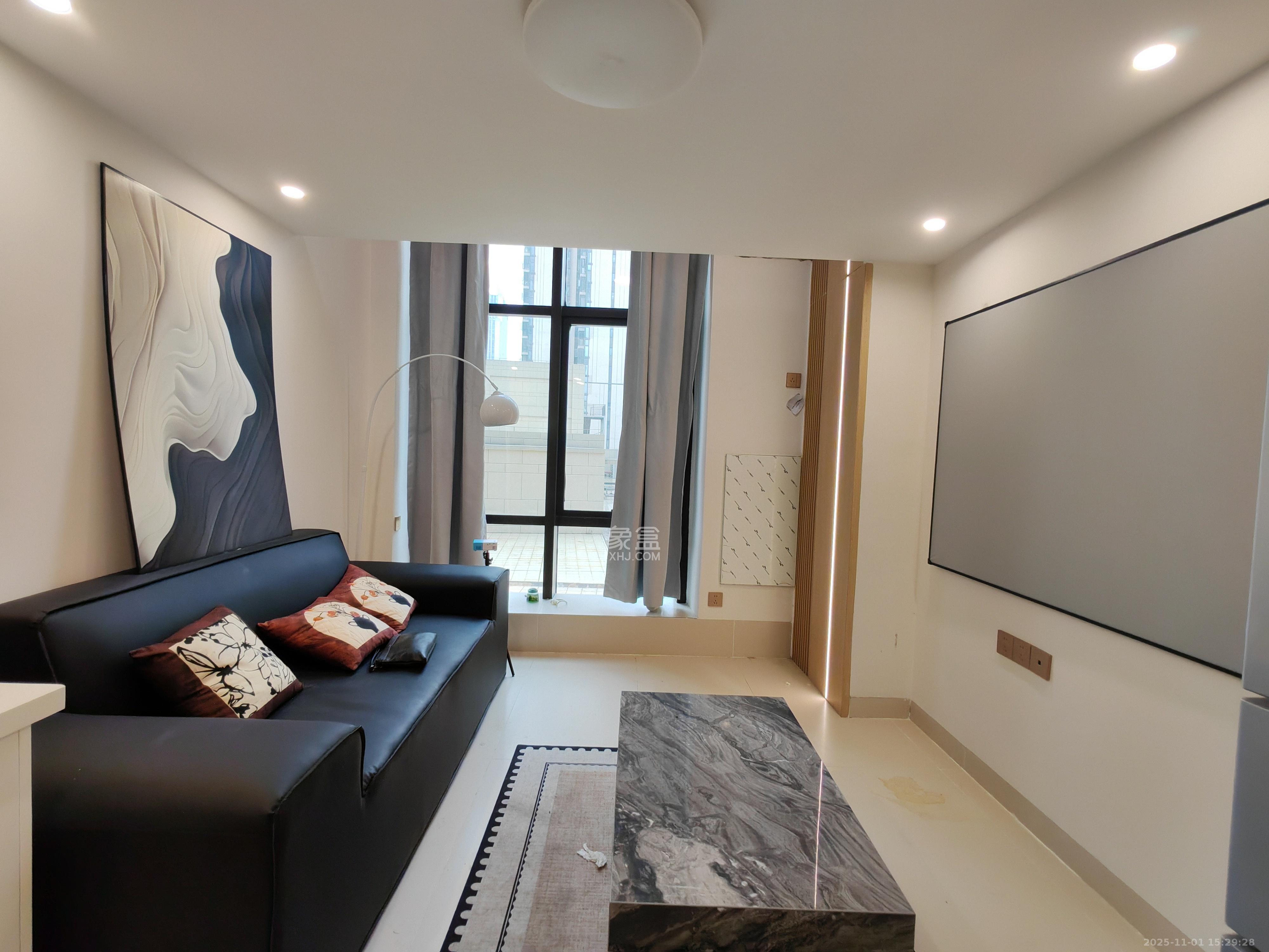 珠江花城好世界  2室1厅1卫    2400.0元/月室内图