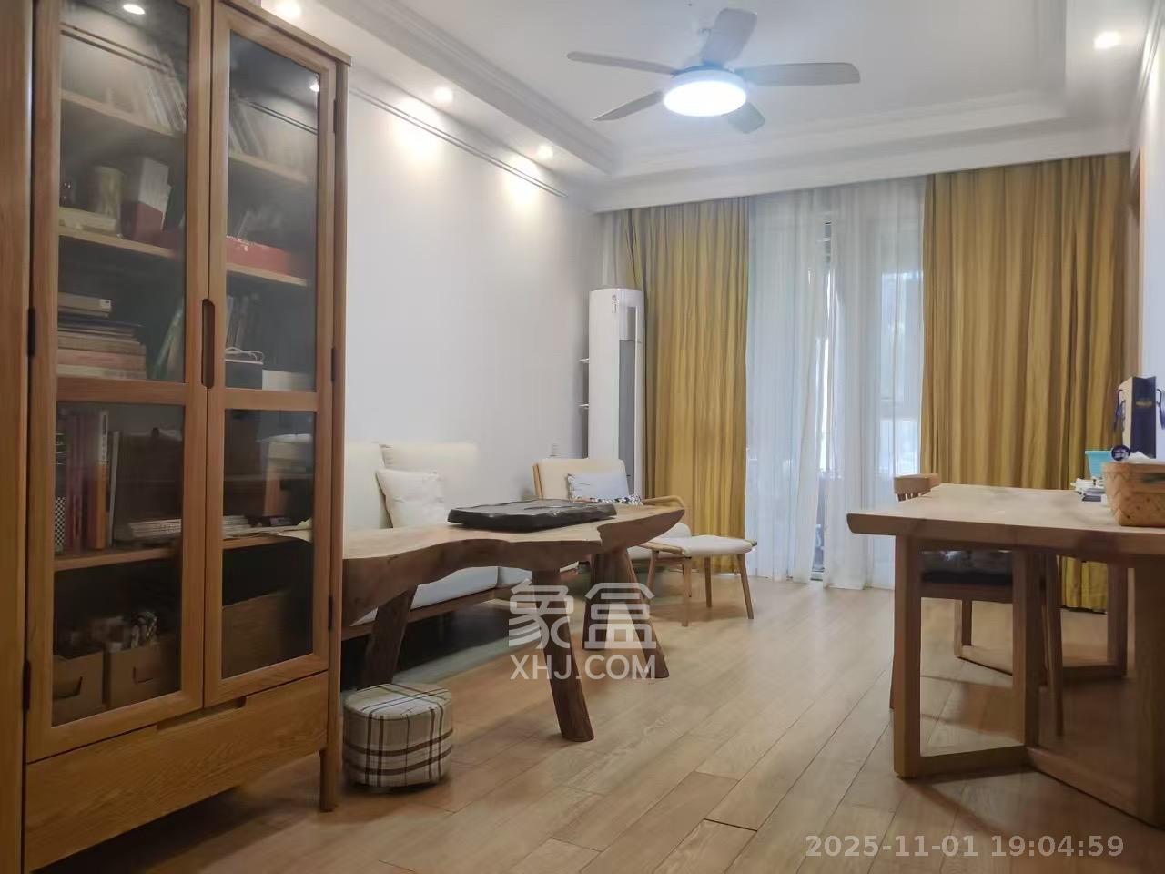 金地格林公馆  1室0厅0卫    3000.0元/月