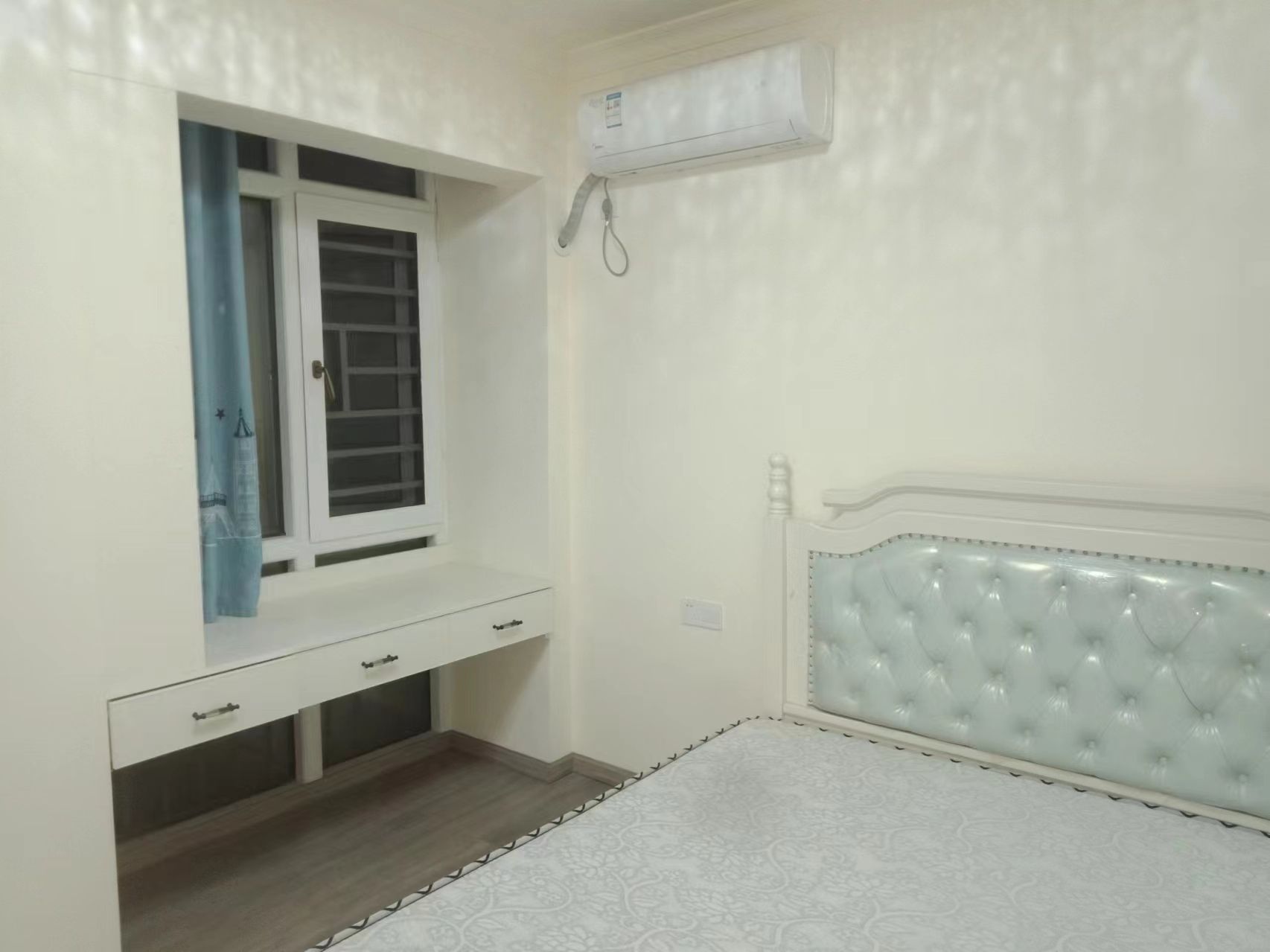 五江碧桂园城市广场 3室2厅2卫 80.0万 五江碧桂园城市广场 3室2厅2卫 80.0万客厅