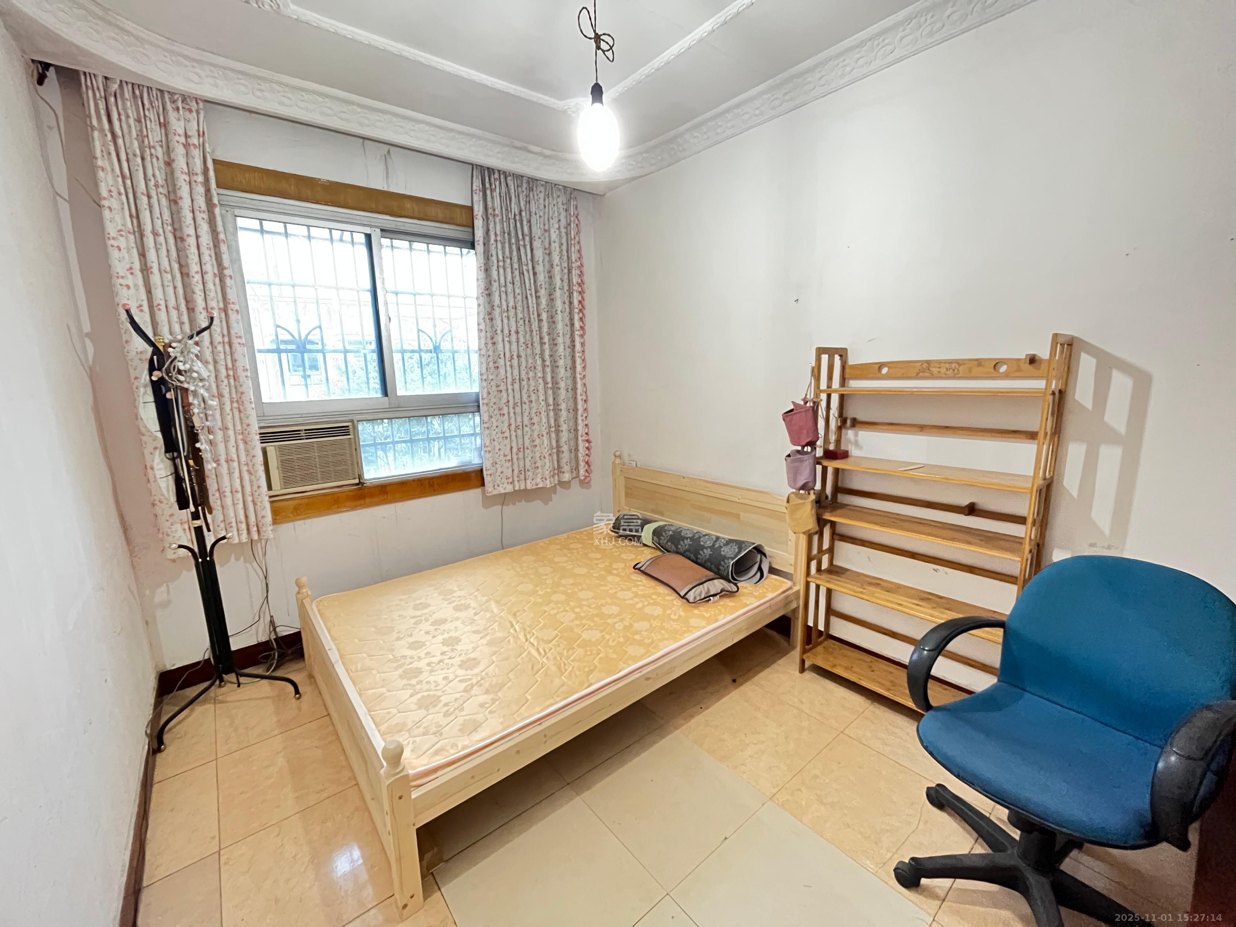 涂家冲社区（涂新小区、农商银行宿舍）  2室1厅1卫    1400.0元/月室内图