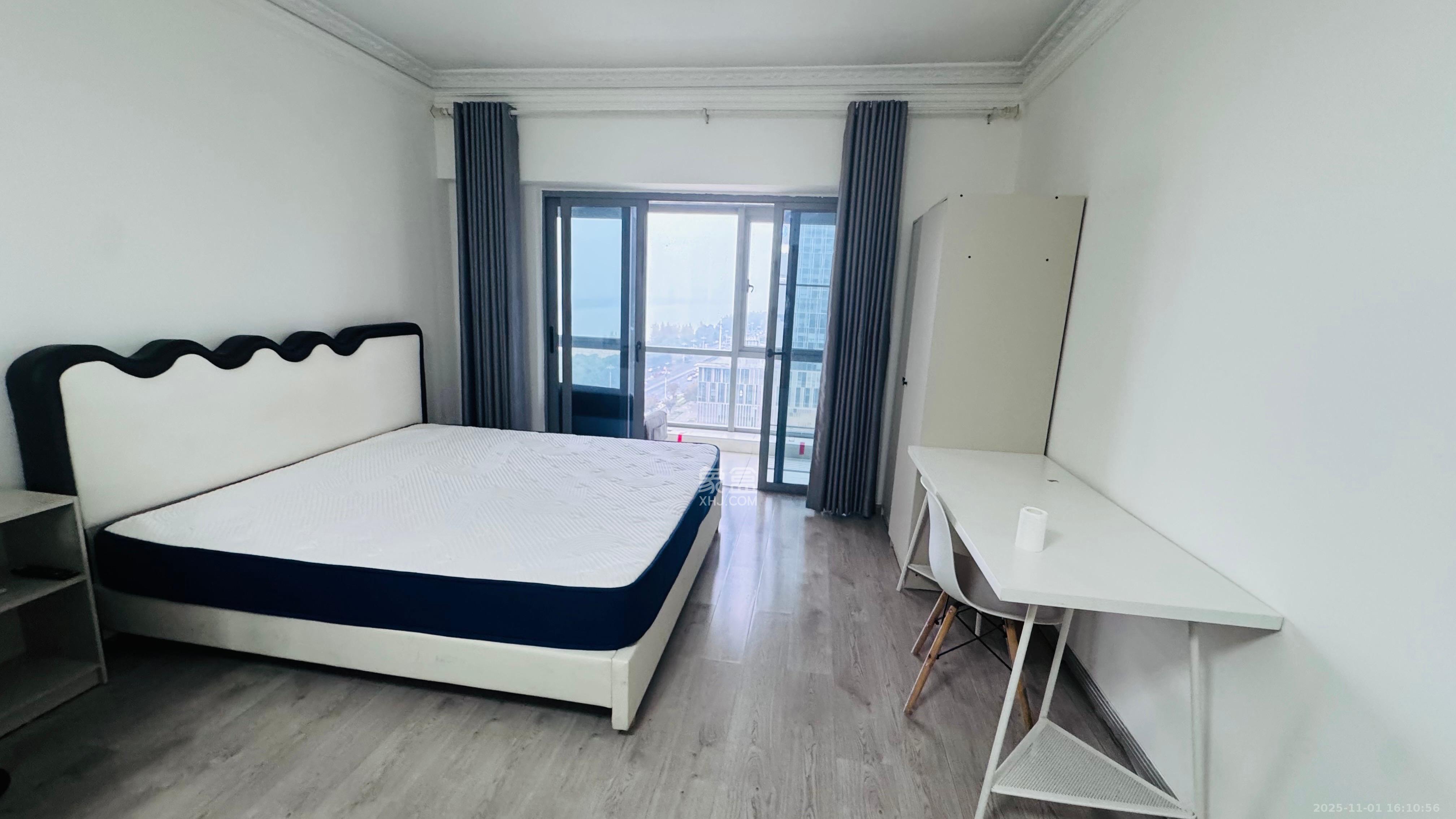 保利国际广场  1室1厅1卫    2100.0元/月室内图