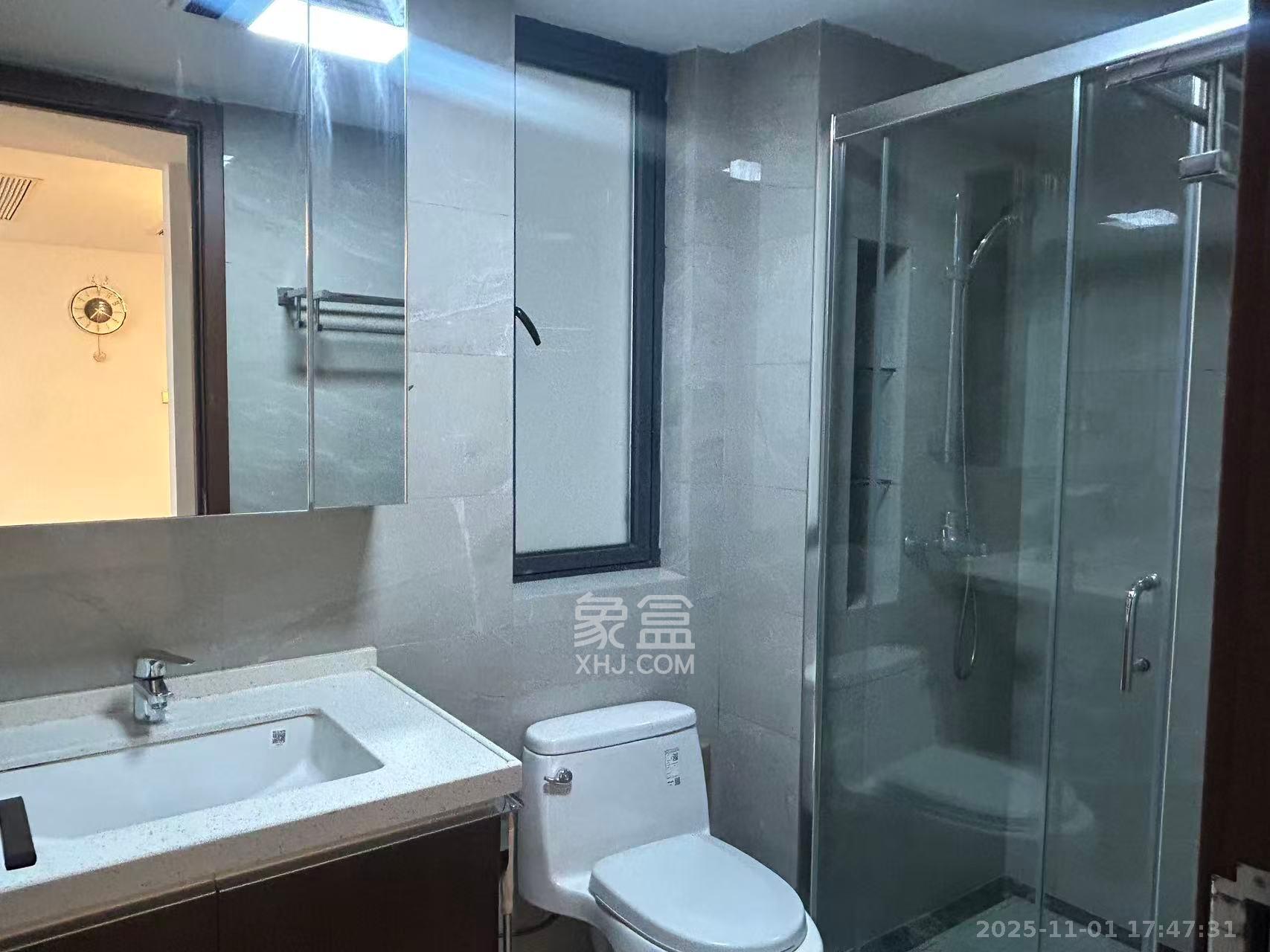 绿地长沙城际空间站（绿地新里佳苑）  3室2厅2卫    3500.0元/月室内图