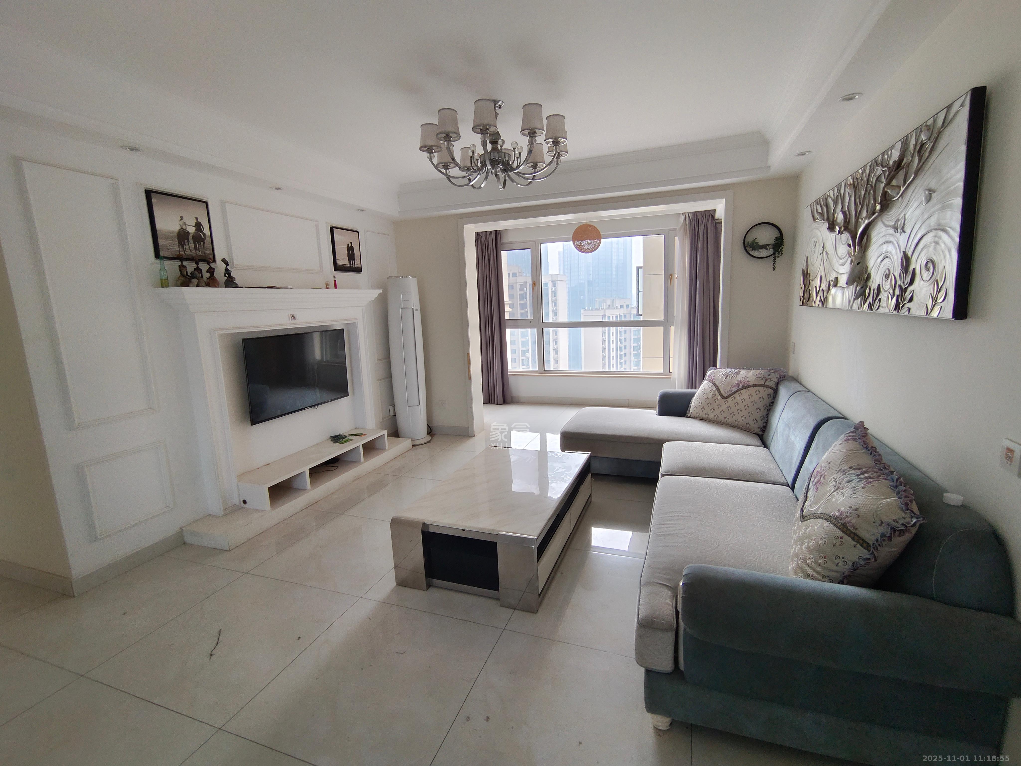 和泓梅溪四季  5室2厅2卫    3200.0元/月室内图