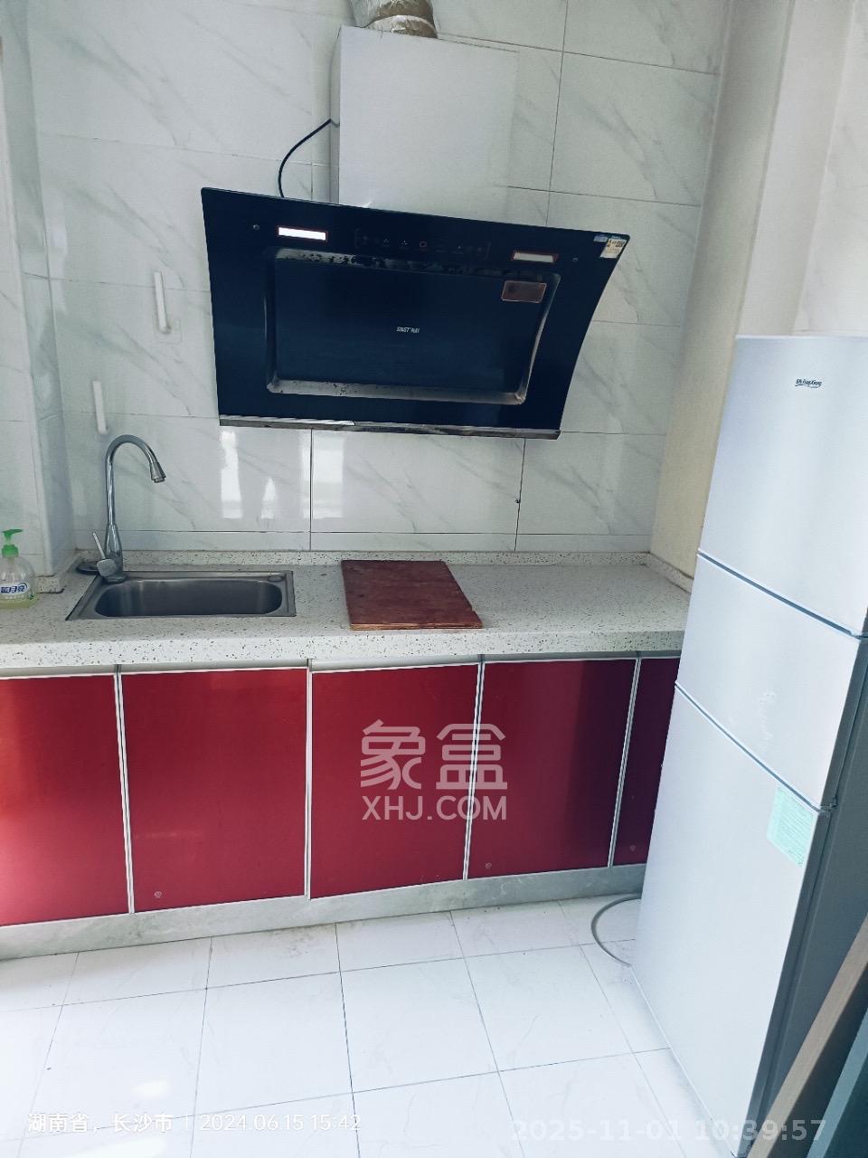 里约荟   86.0㎡      2600.0元/月室内图