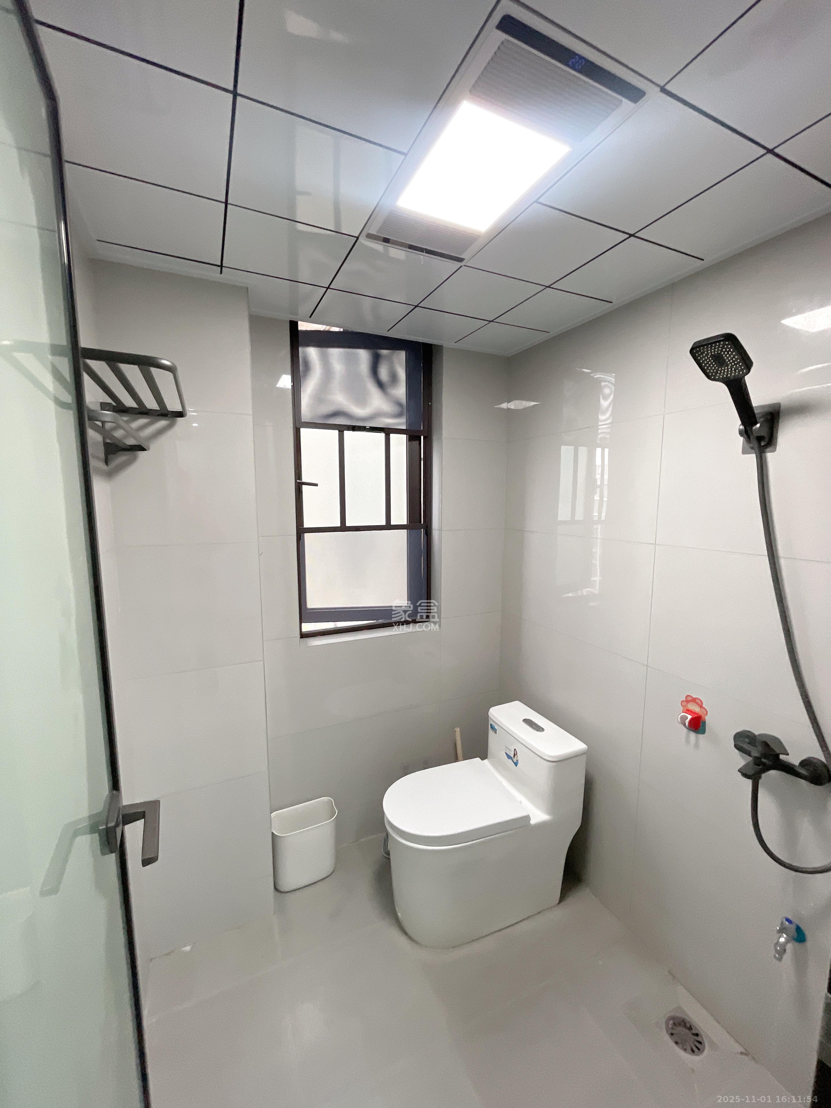 保利西海岸B区  2室1厅1卫    3000.0元/月室内图