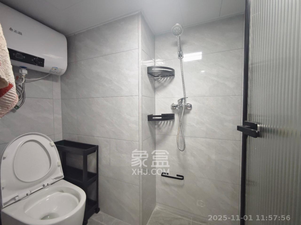 卓越江岸 2室1厅1卫 2500.0元/月 卓越江岸 2室1厅1卫 2500.0元/月室内图