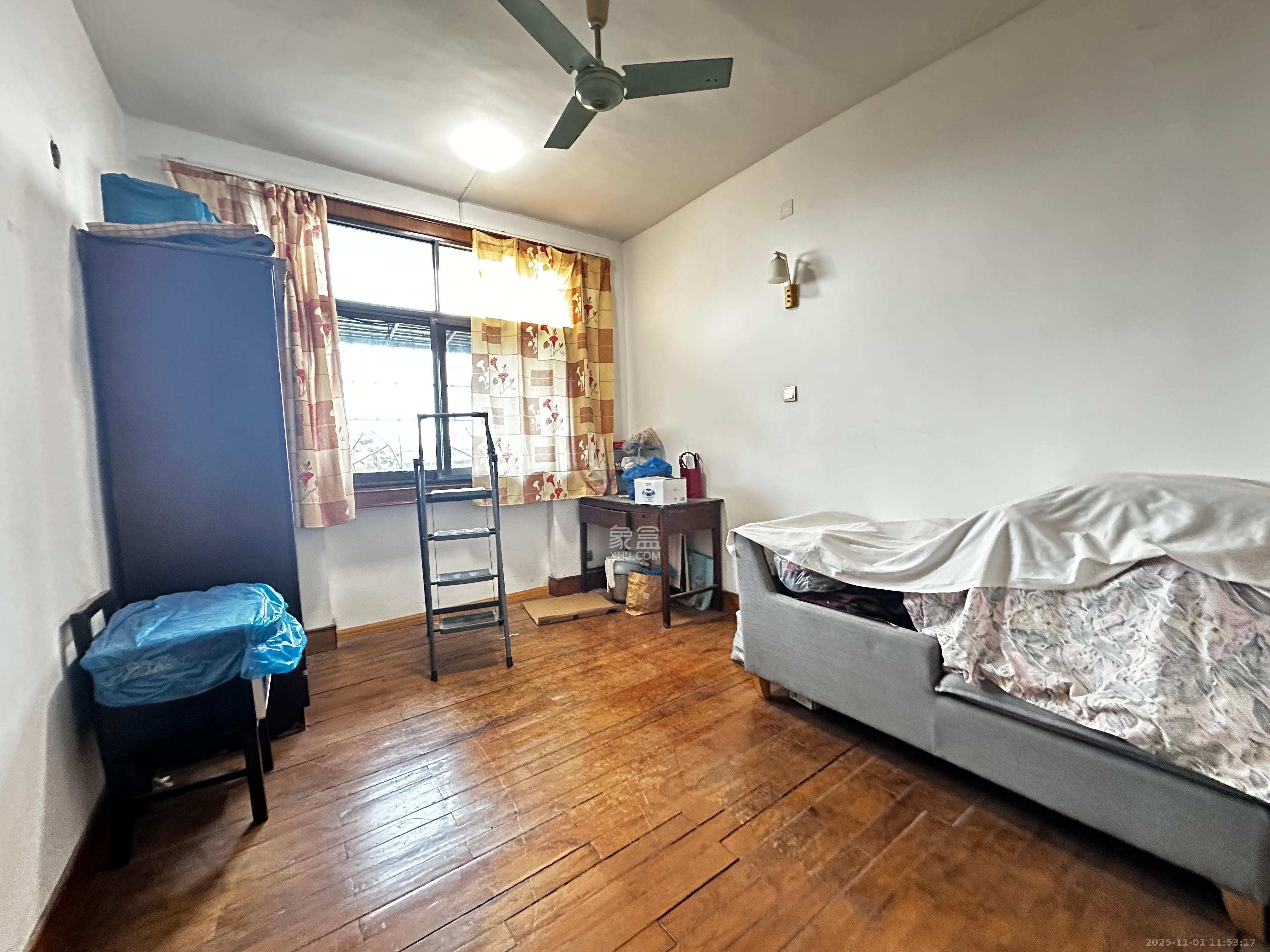 黑石铺路48所家属区（第四十八研究所）  2室2厅1卫    1100.0元/月室内图