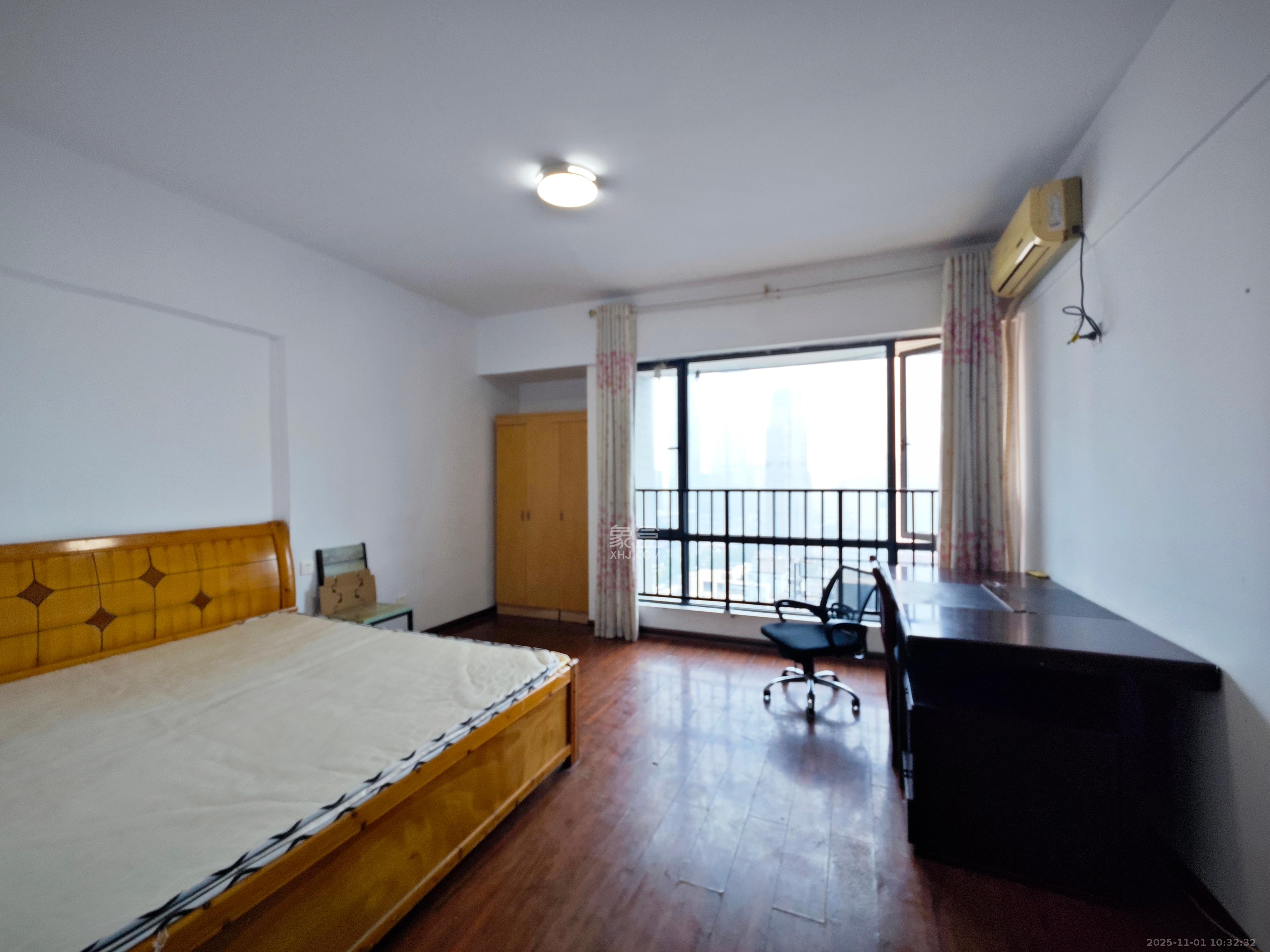 名富公寓  2室1厅1卫    2500.0元/月室内图