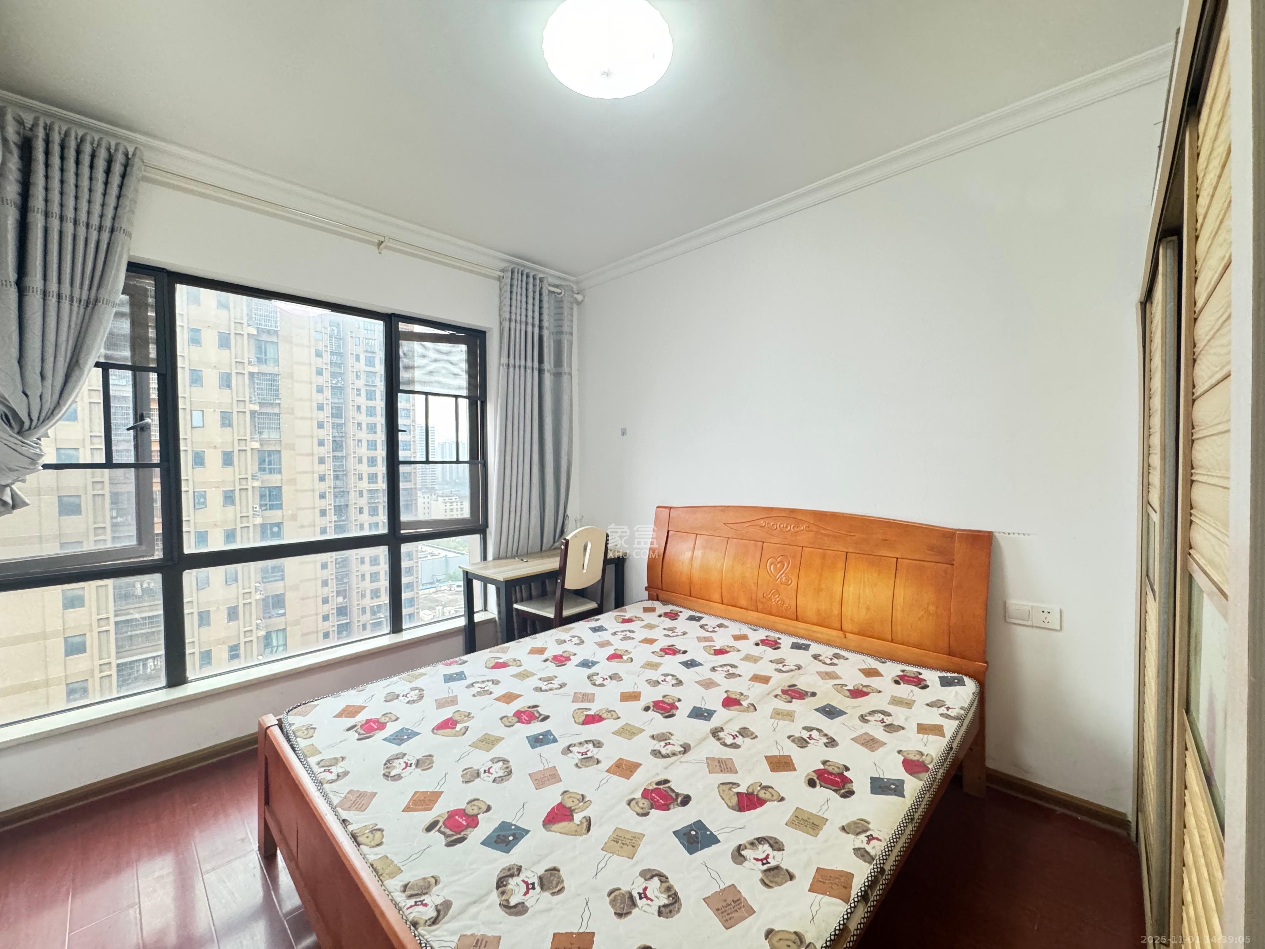 东宜兰园 2室1厅1卫 1900.0元/月 东宜兰园 2室1厅1卫 1900.0元/月室内图