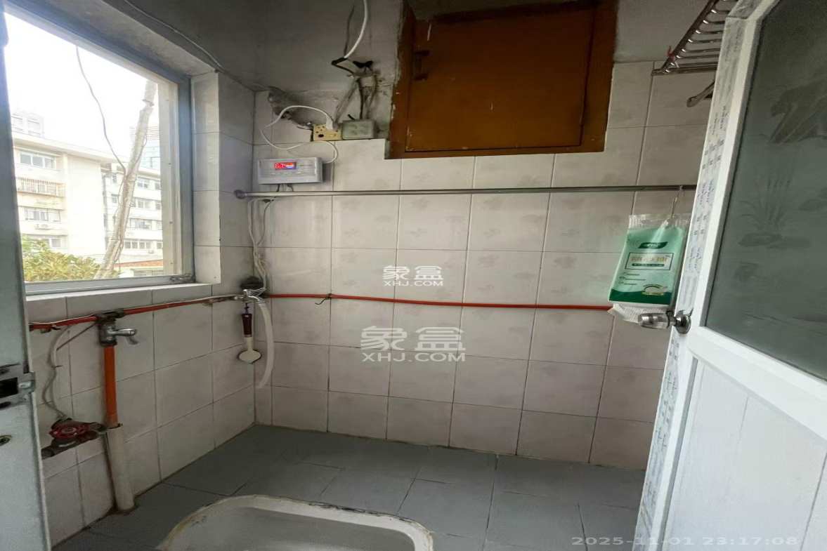 乔庄社区 1室0厅0卫 1600.0元/月 乔庄社区 1室0厅0卫 1600.0元/月室内图