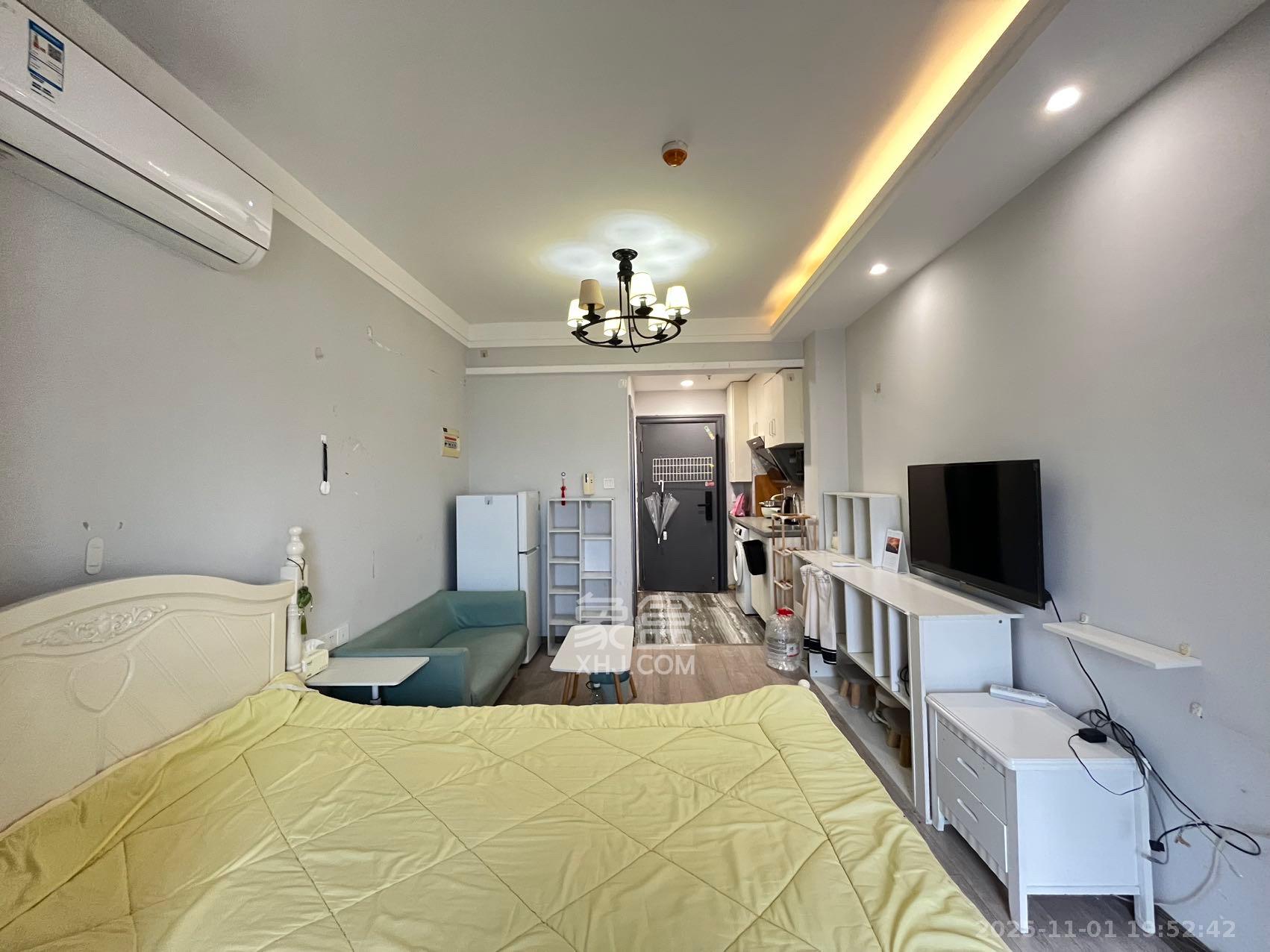 拿铁空间 1室1厅1卫 1200.0元/月 拿铁空间 1室1厅1卫 1200.0元/月室内图