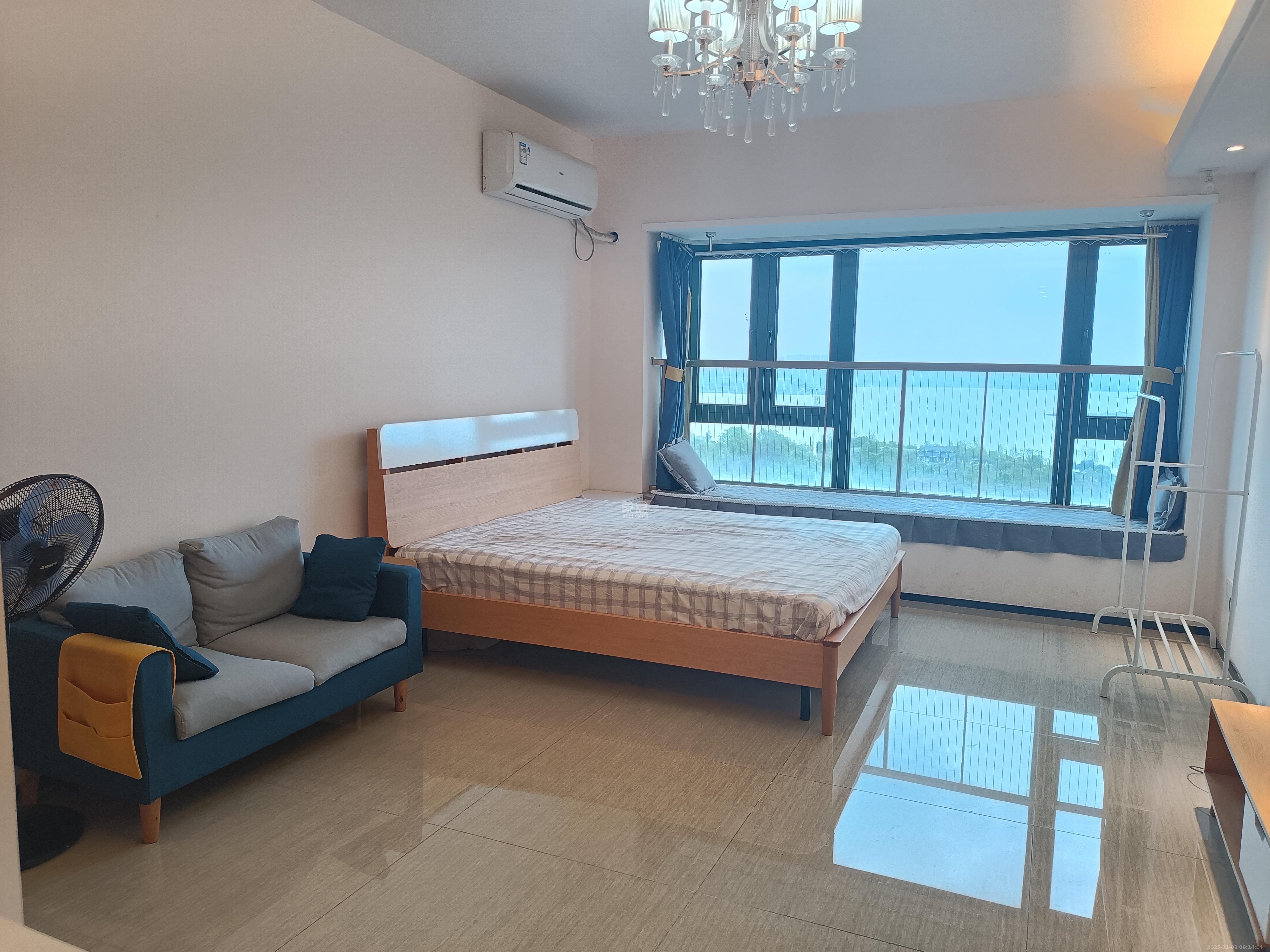 恒大翡翠华庭  1室1厅1卫    1400.0元/月室内图