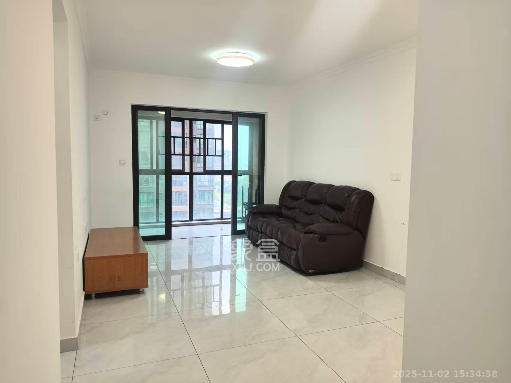 海伦春天  2室2厅1卫    1800.0元/月