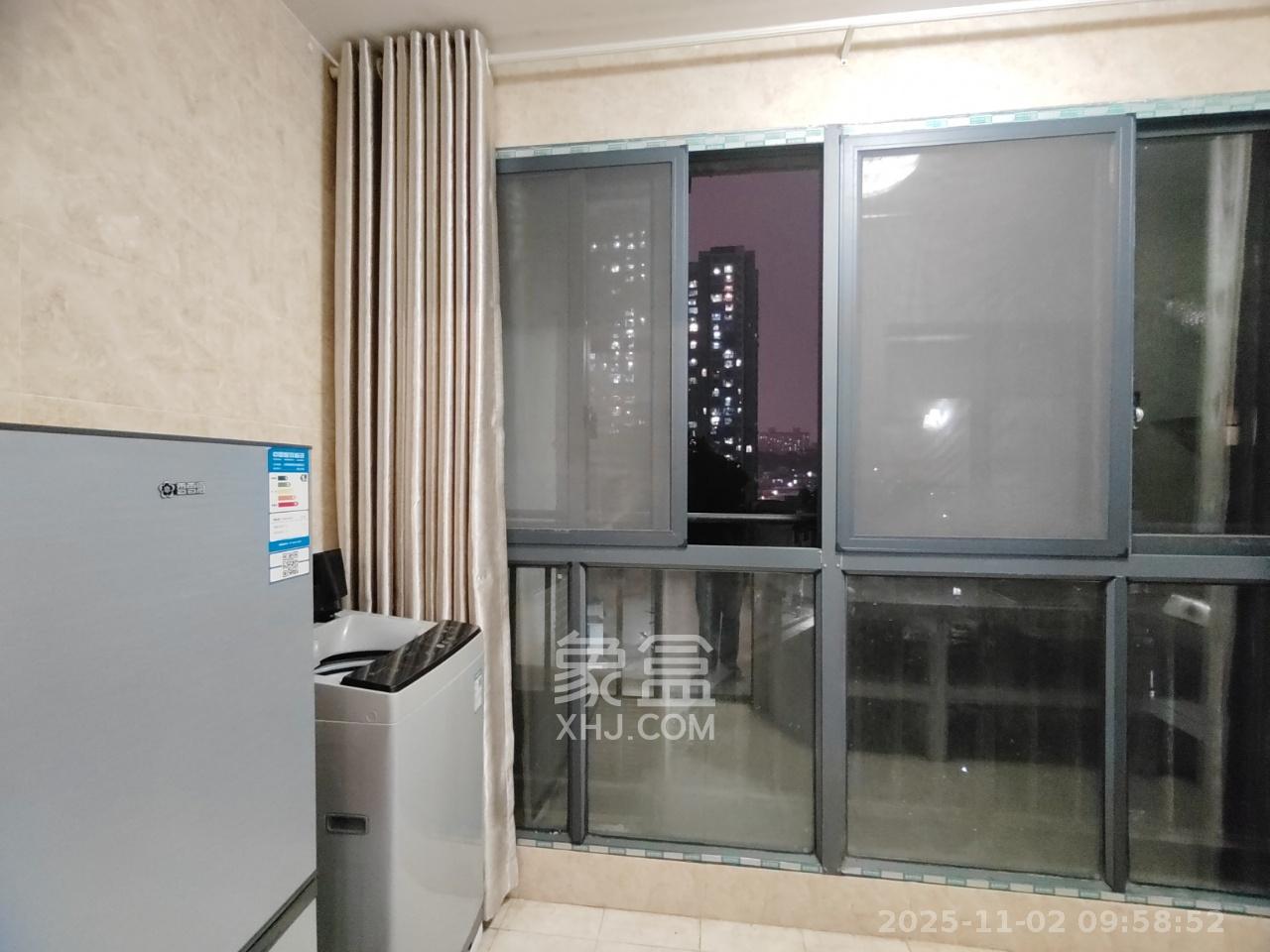 望兴景园二期（望兴西西里）  1室1厅1卫    1600.0元/月室内图