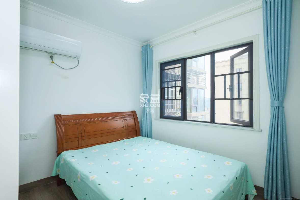 和润园三期 2室2厅1卫 69.0万 和润园三期 2室2厅1卫 69.0万卧室