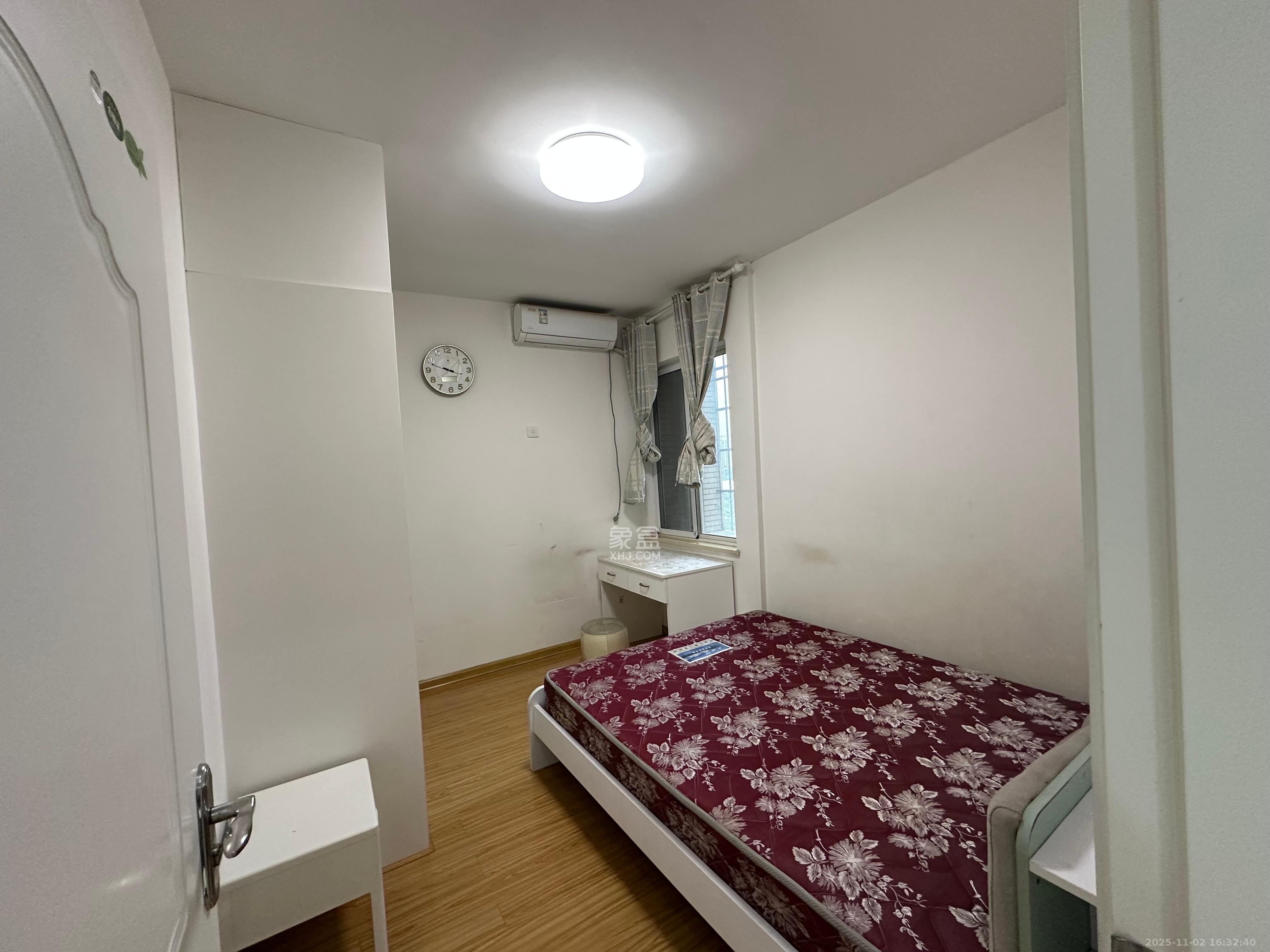 紫晶城 3室0厅0卫 1800.0元/月 紫晶城 3室0厅0卫 1800.0元/月室内图