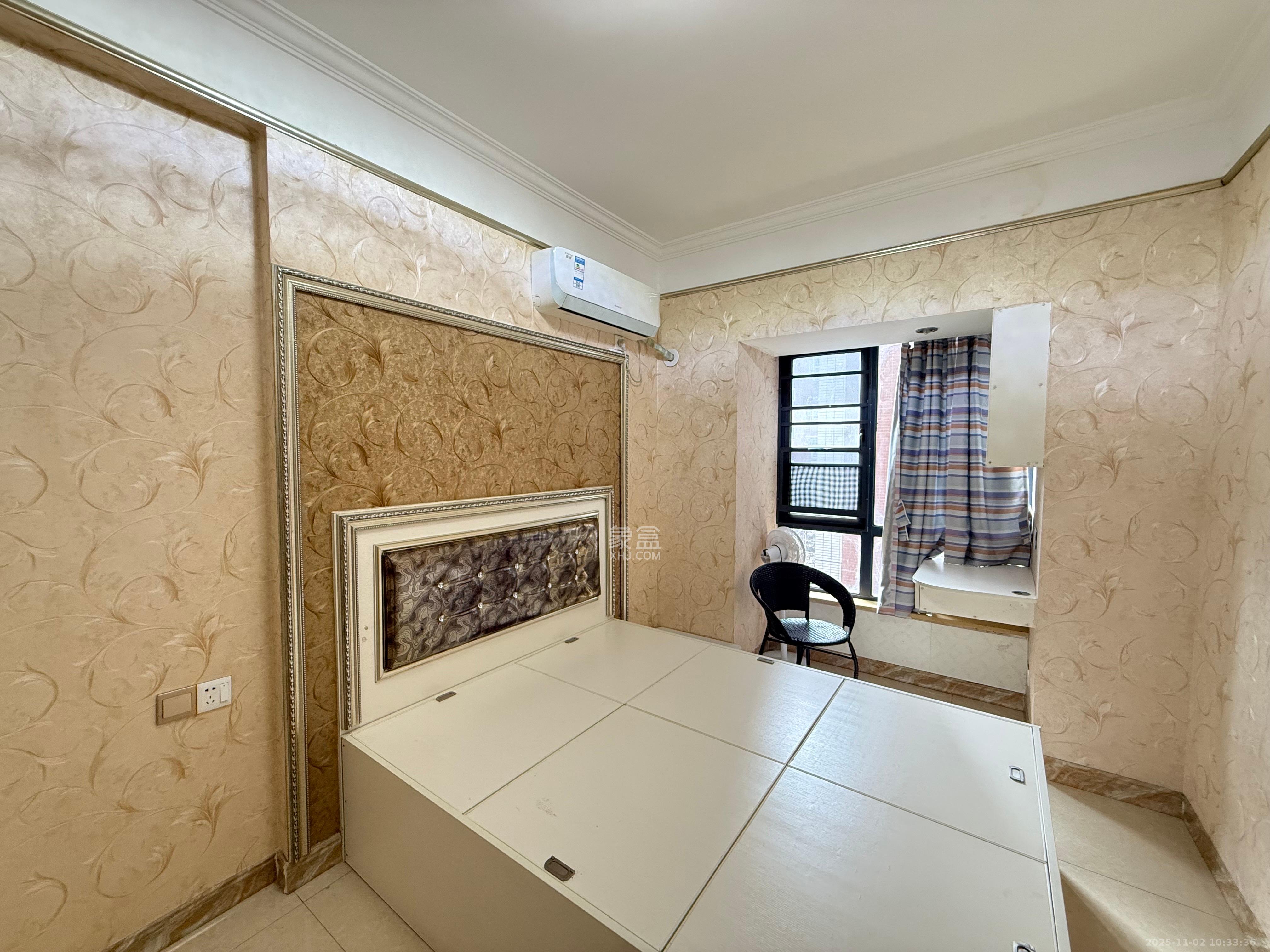 盛地尊域  4室2厅2卫    2500.0元/月室内图