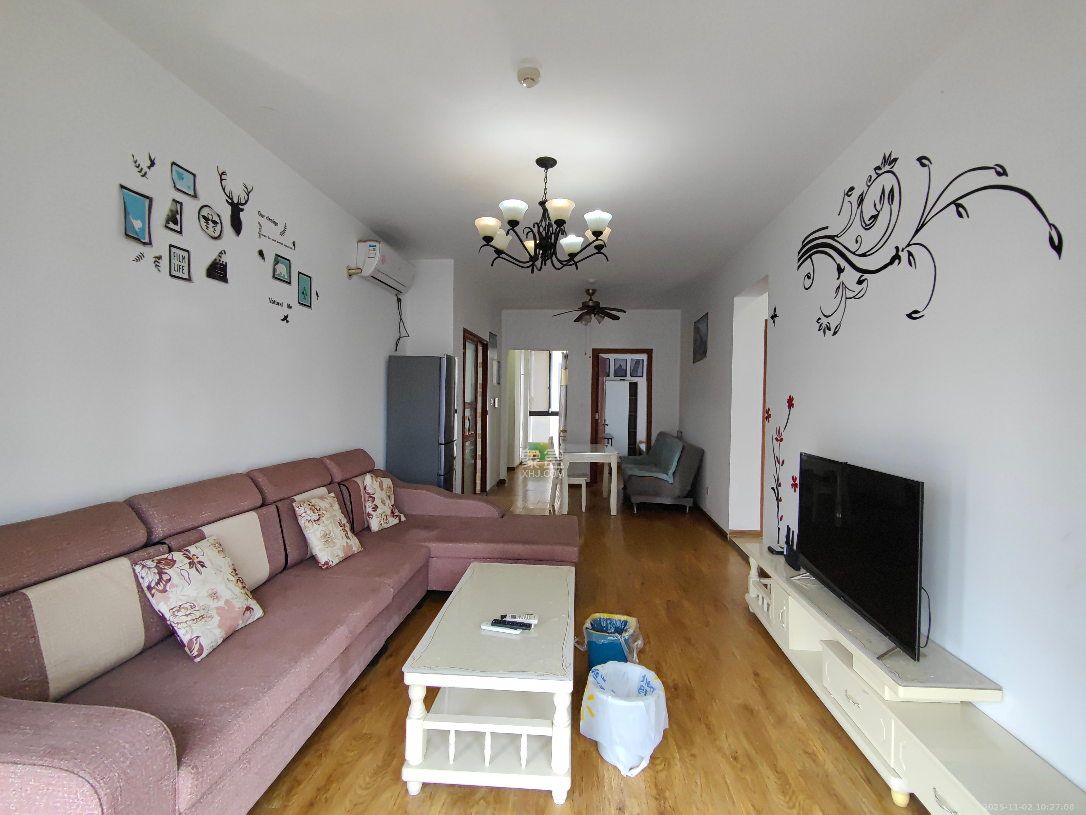 中建梅溪湖中心  3室2厅1卫    2400.0元/月室内图