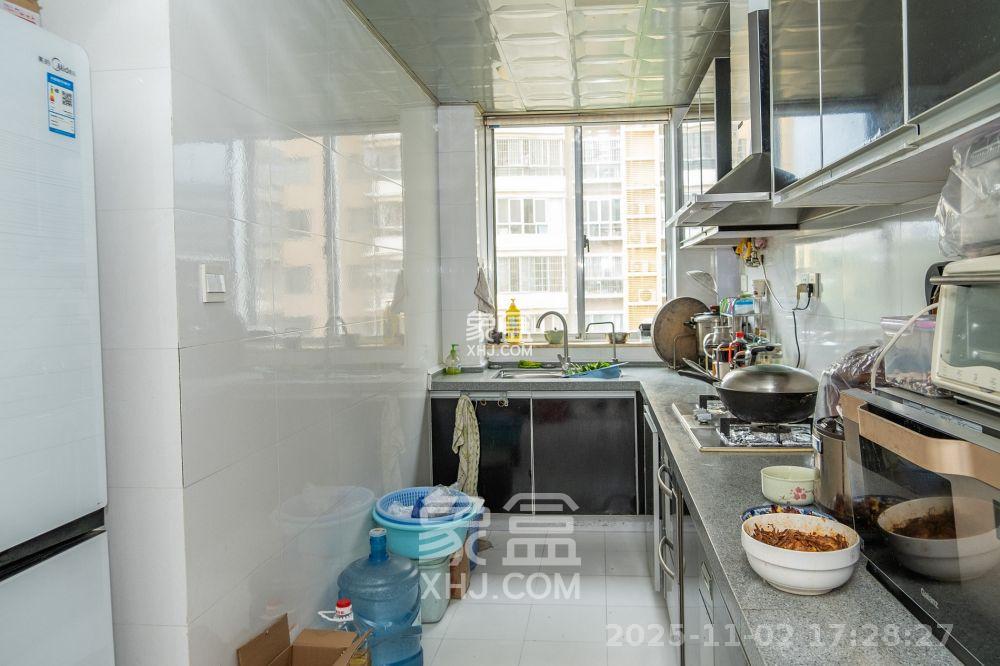 红树湾 4室2厅2卫 2500.0元/月 红树湾 4室2厅2卫 2500.0元/月室内图