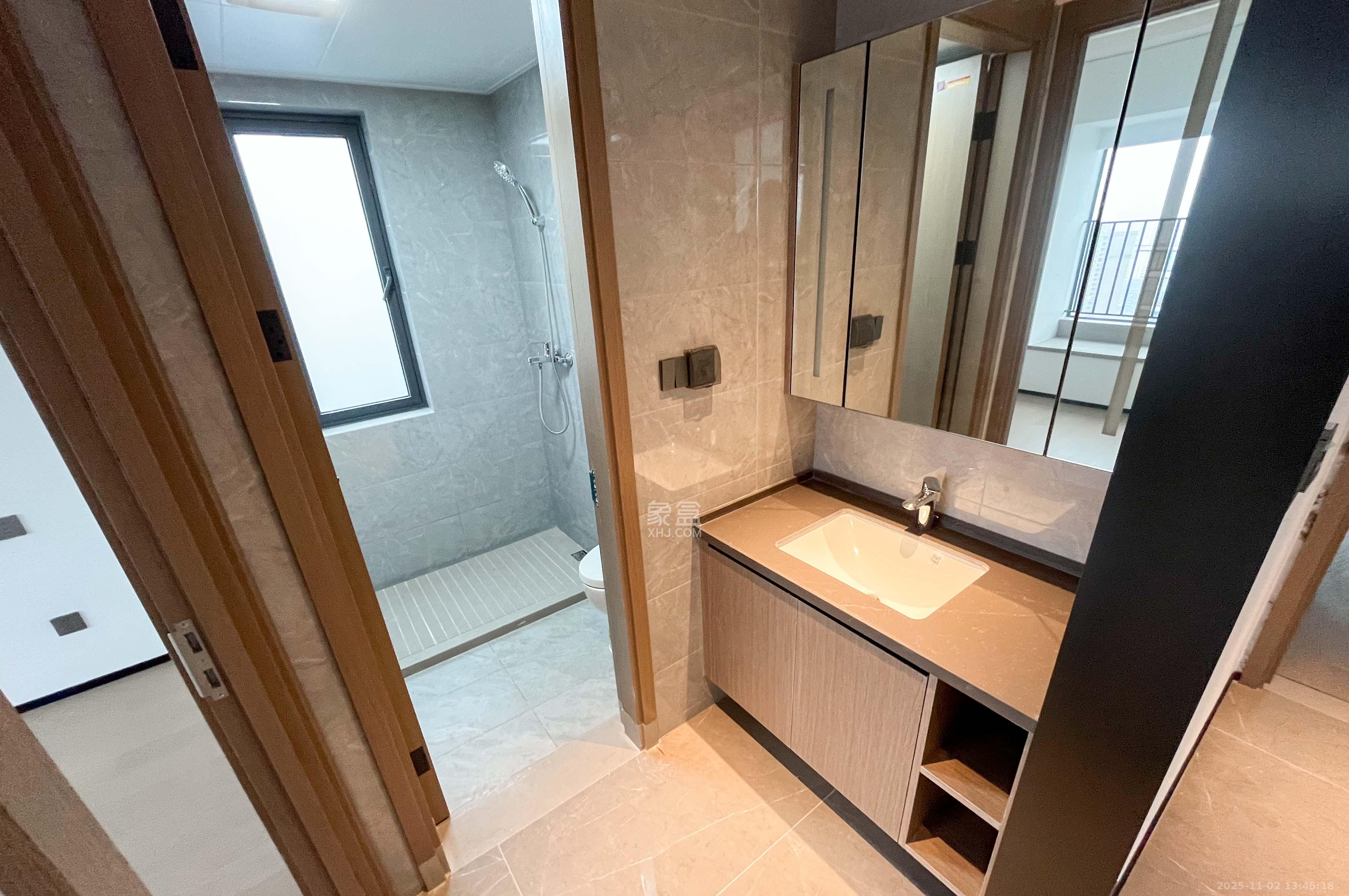 金地峯范 4室2厅2卫 290.0万 金地峯范 4室2厅2卫 290.0万其他