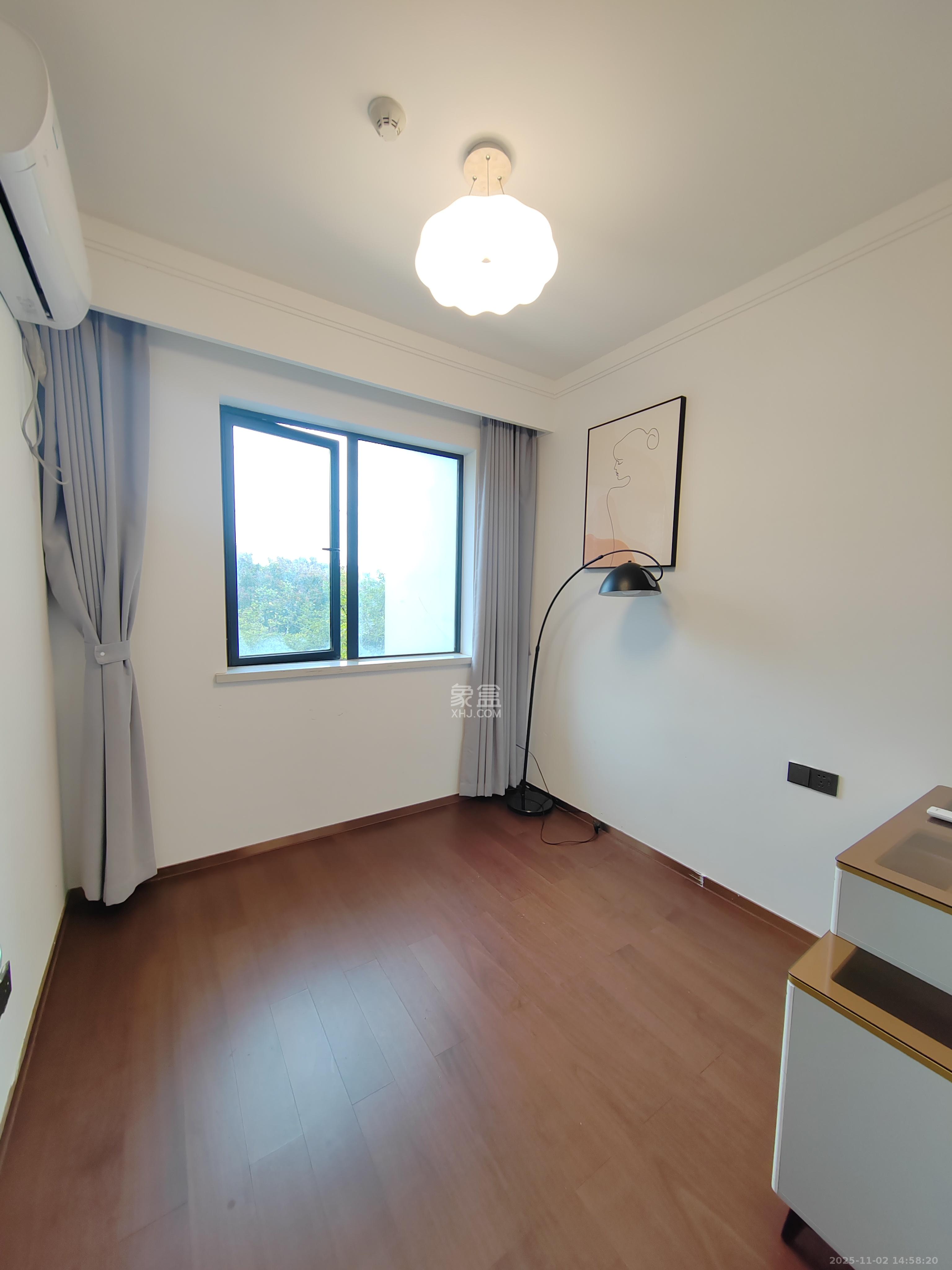 梅溪悦章  3室2厅2卫    3800.0元/月室内图