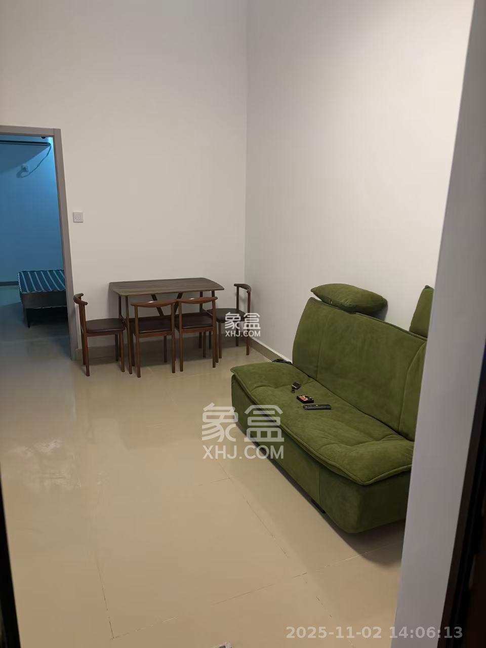 湖湾世景 1室1厅1卫 1500.0元/月 湖湾世景 1室1厅1卫 1500.0元/月室内图