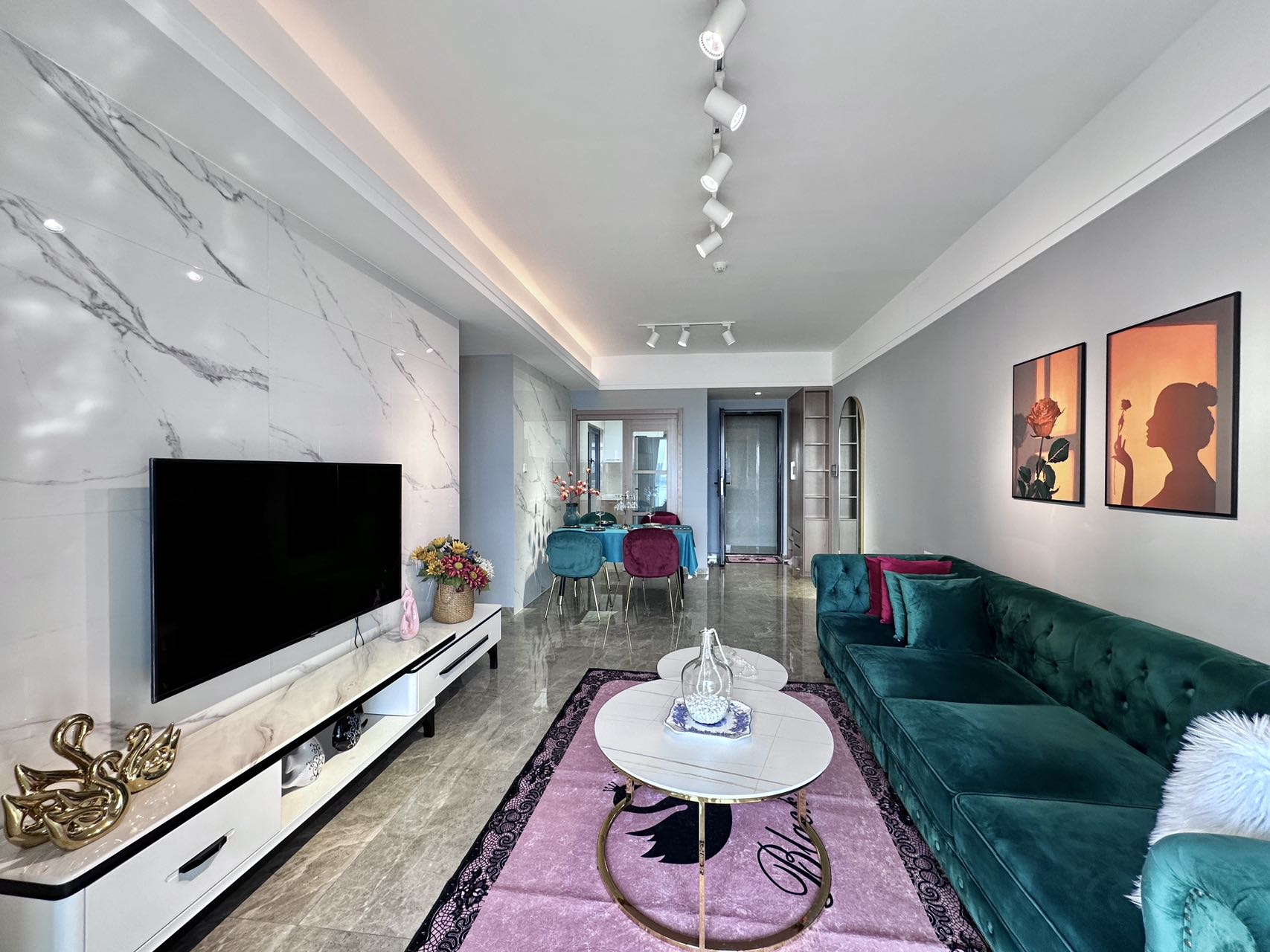 保利中央海岸四期（淳境、淳域）  3室2厅2卫    5000.0元/月