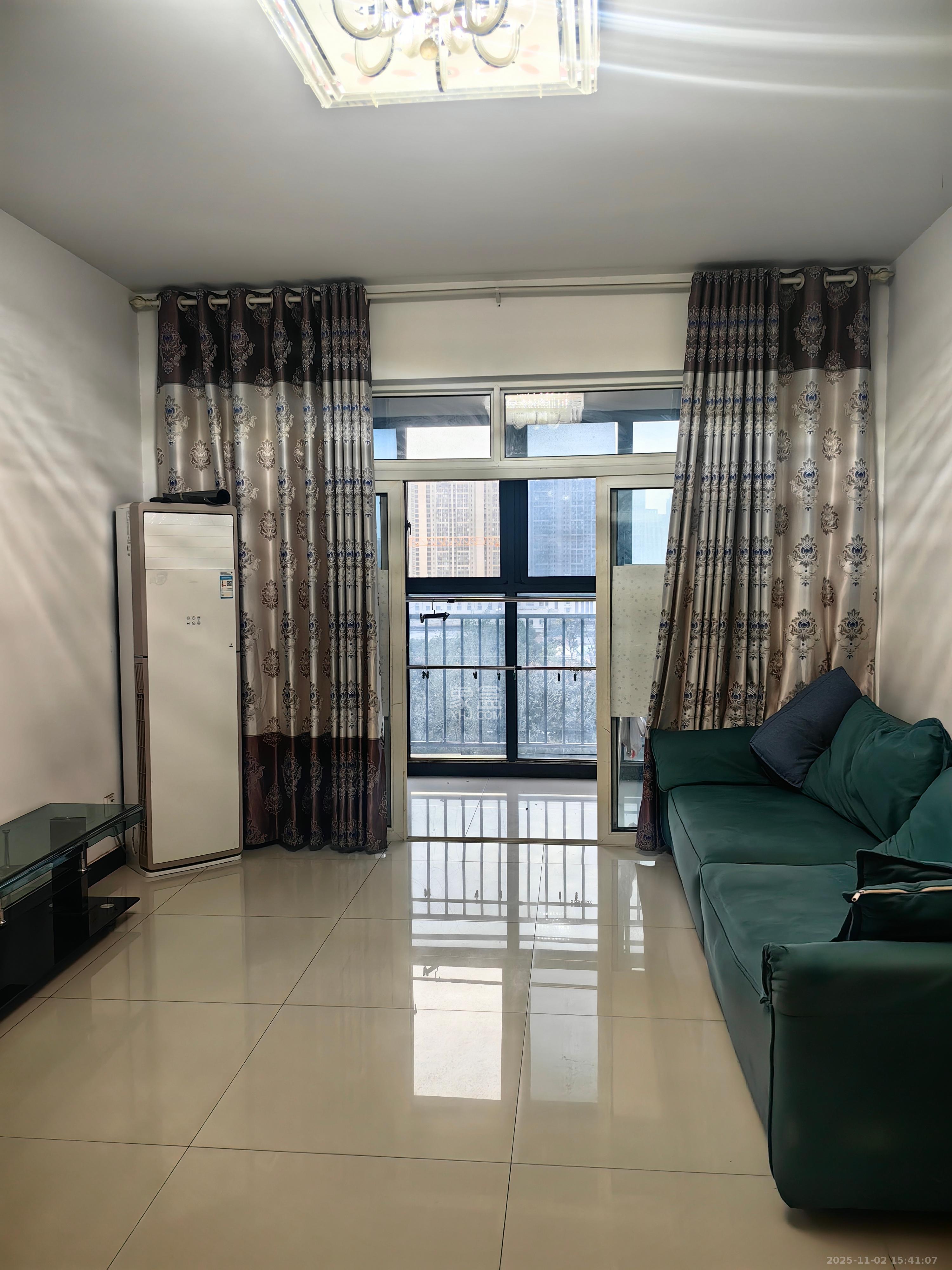 丰园城(鄱阳小区二期)  2室2厅1卫    1800.0元/月 丰园城(鄱阳小区二期)  2室2厅1卫    1800.0元/月室内图