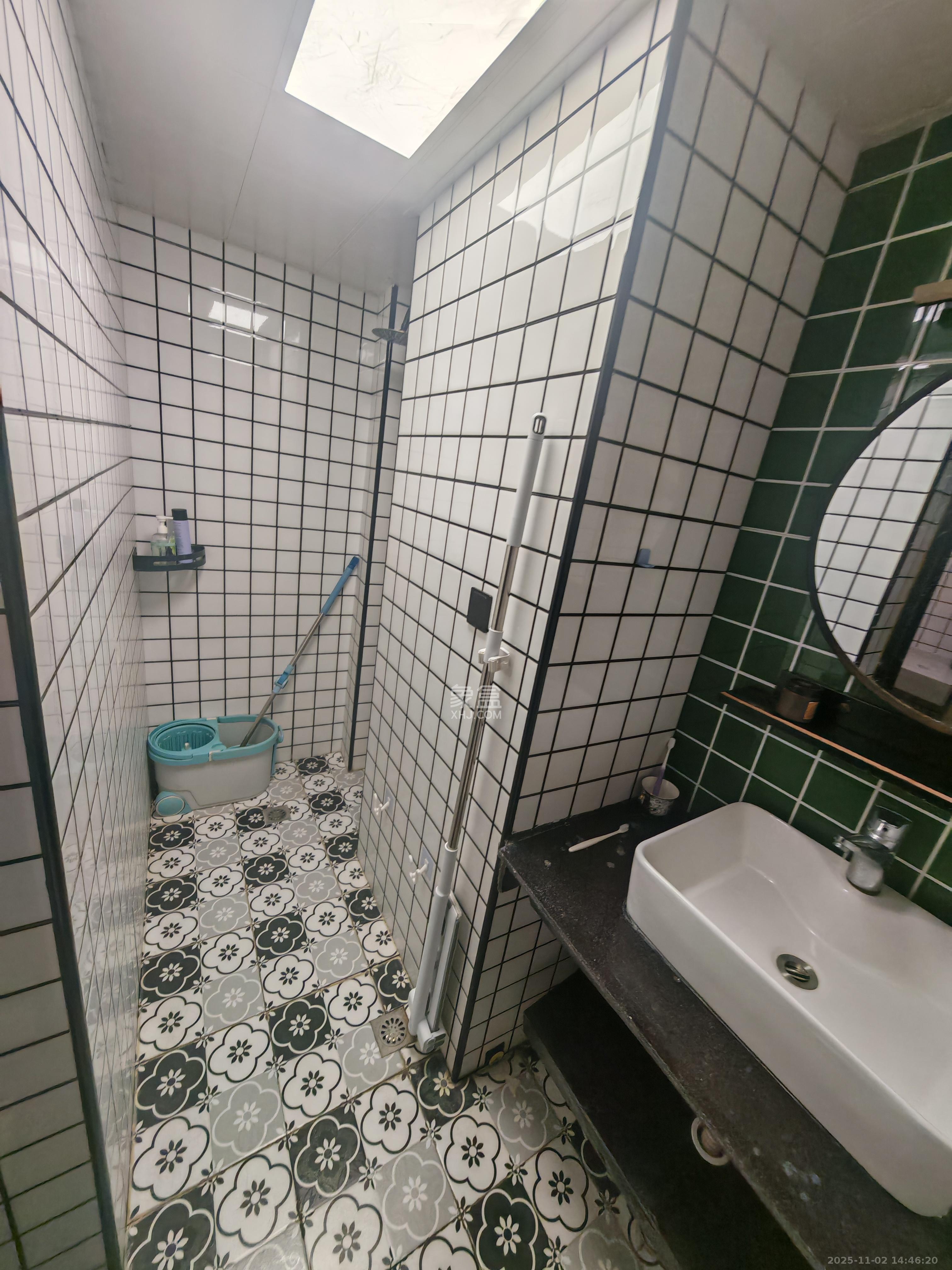 蚂蚁工房  1室1厅1卫    1800.0元/月室内图