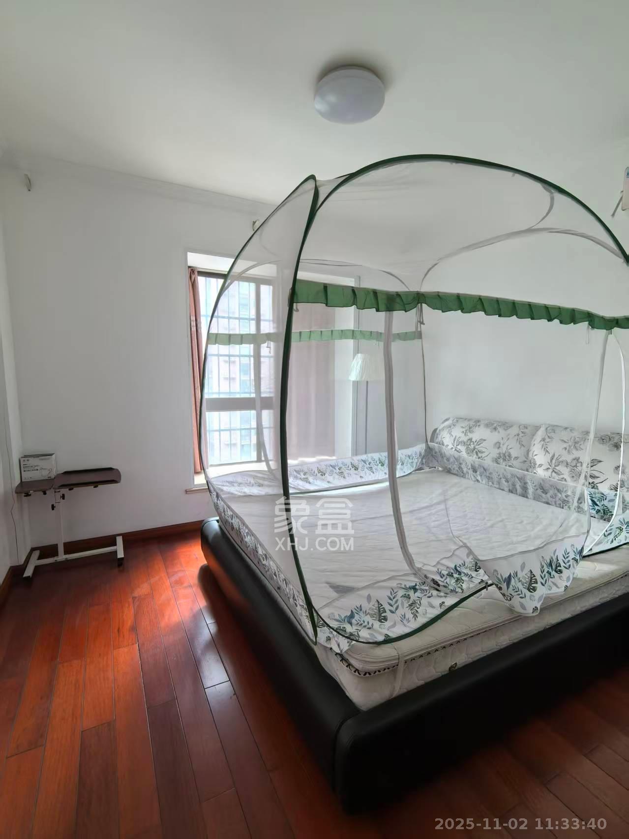 康桥长郡 3室2厅2卫 2200.0元/月 康桥长郡 3室2厅2卫 2200.0元/月室内图