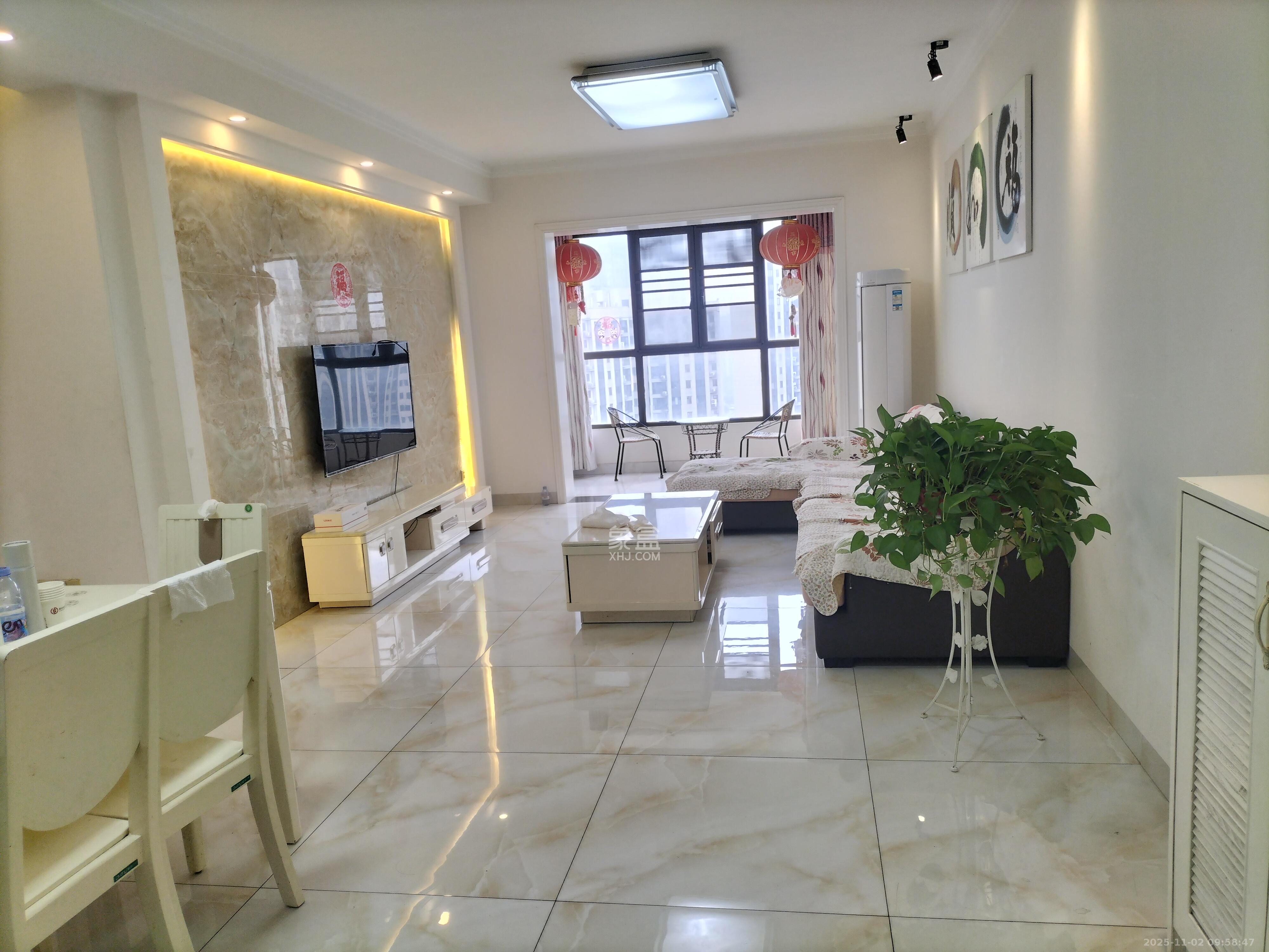 和泓梅溪四季  3室2厅2卫    2980.0元/月室内图