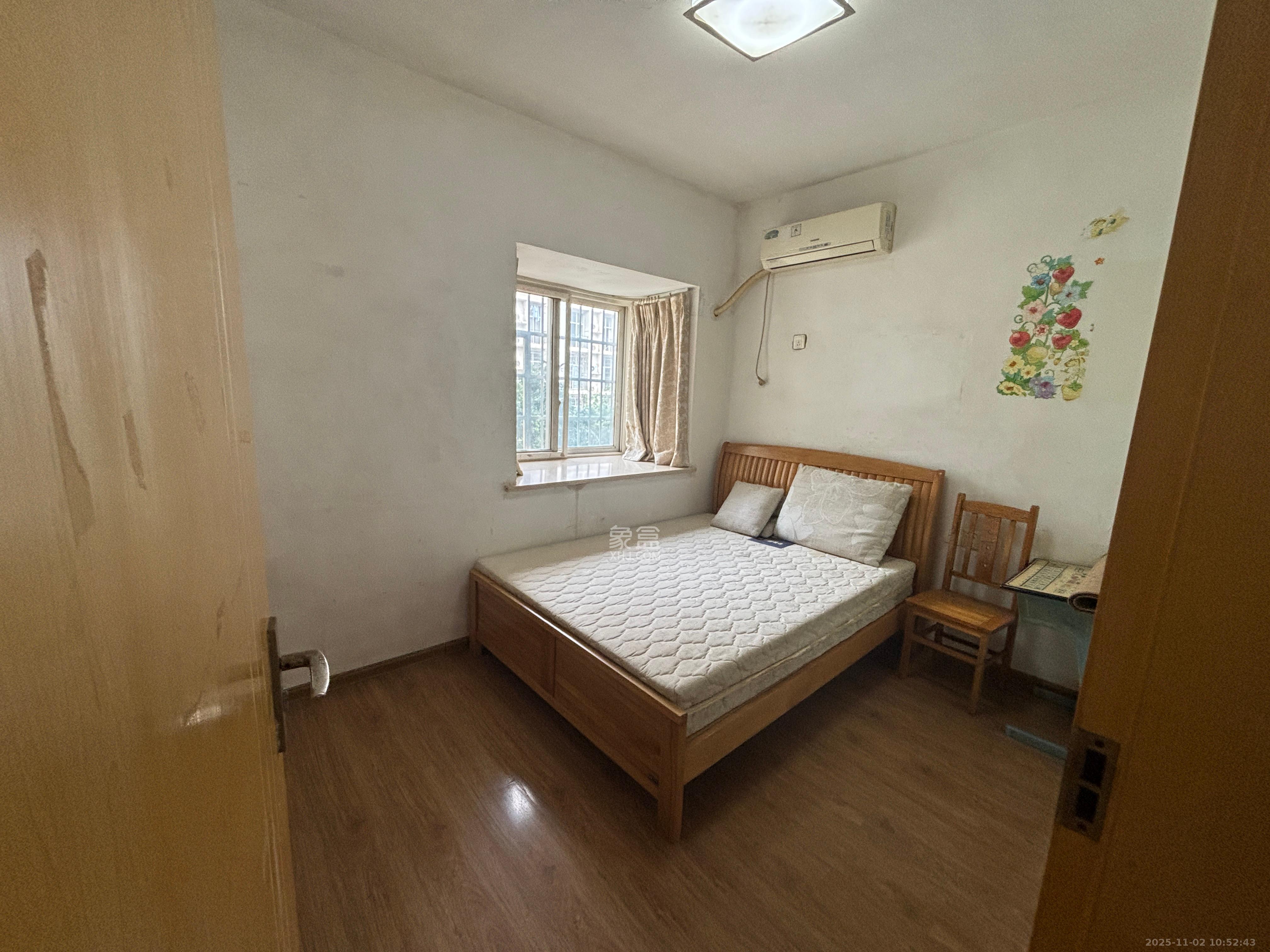 创业乐园 3室2厅1卫 1400.0元/月 创业乐园 3室2厅1卫 1400.0元/月室内图