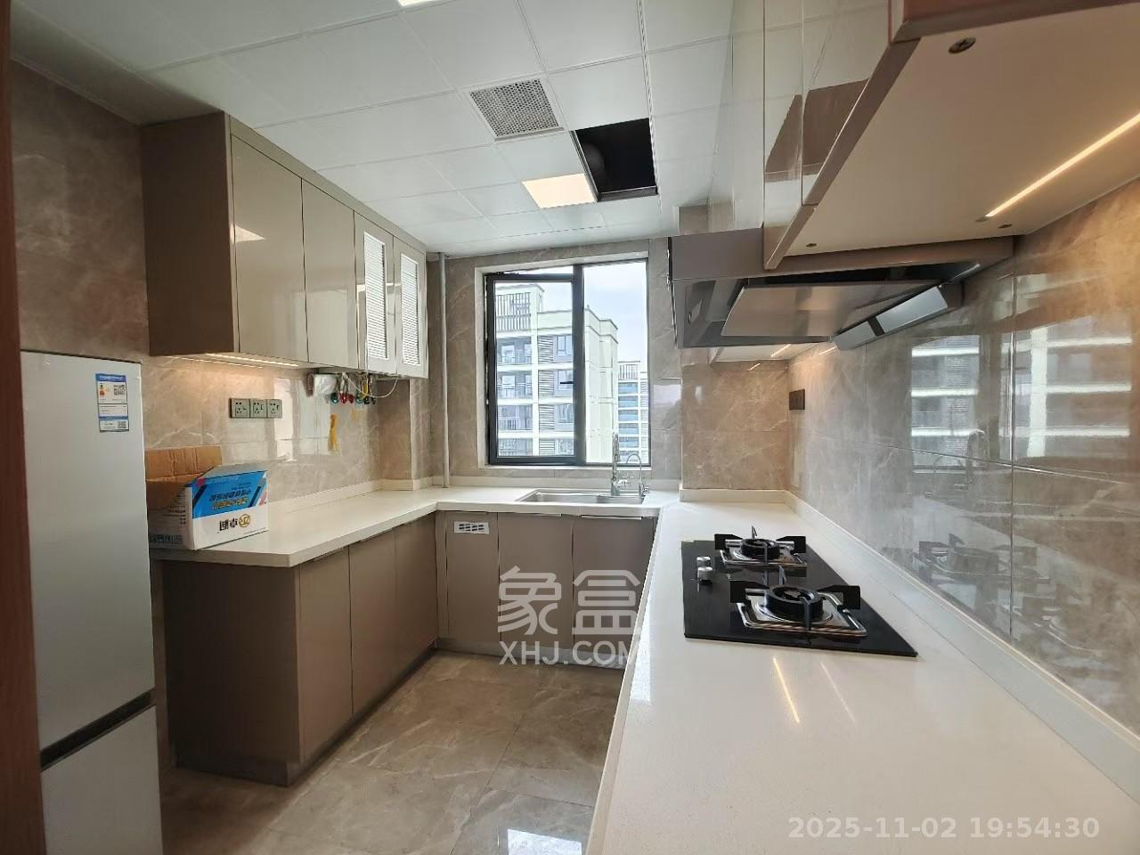 旭辉雨花郡 4室2厅2卫 4500.0元/月 旭辉雨花郡 4室2厅2卫 4500.0元/月室内图