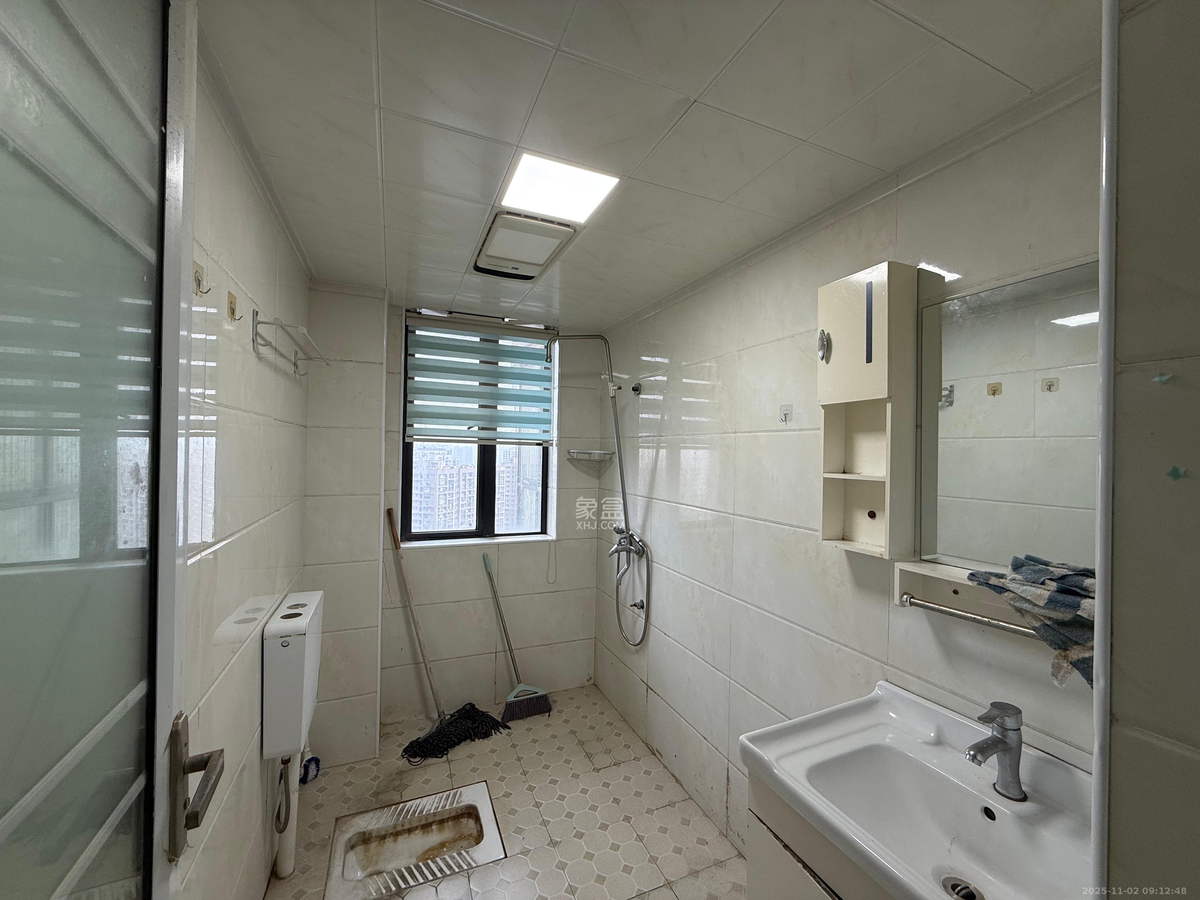 丽水熙园  3室2厅2卫    2700.0元/月室内图