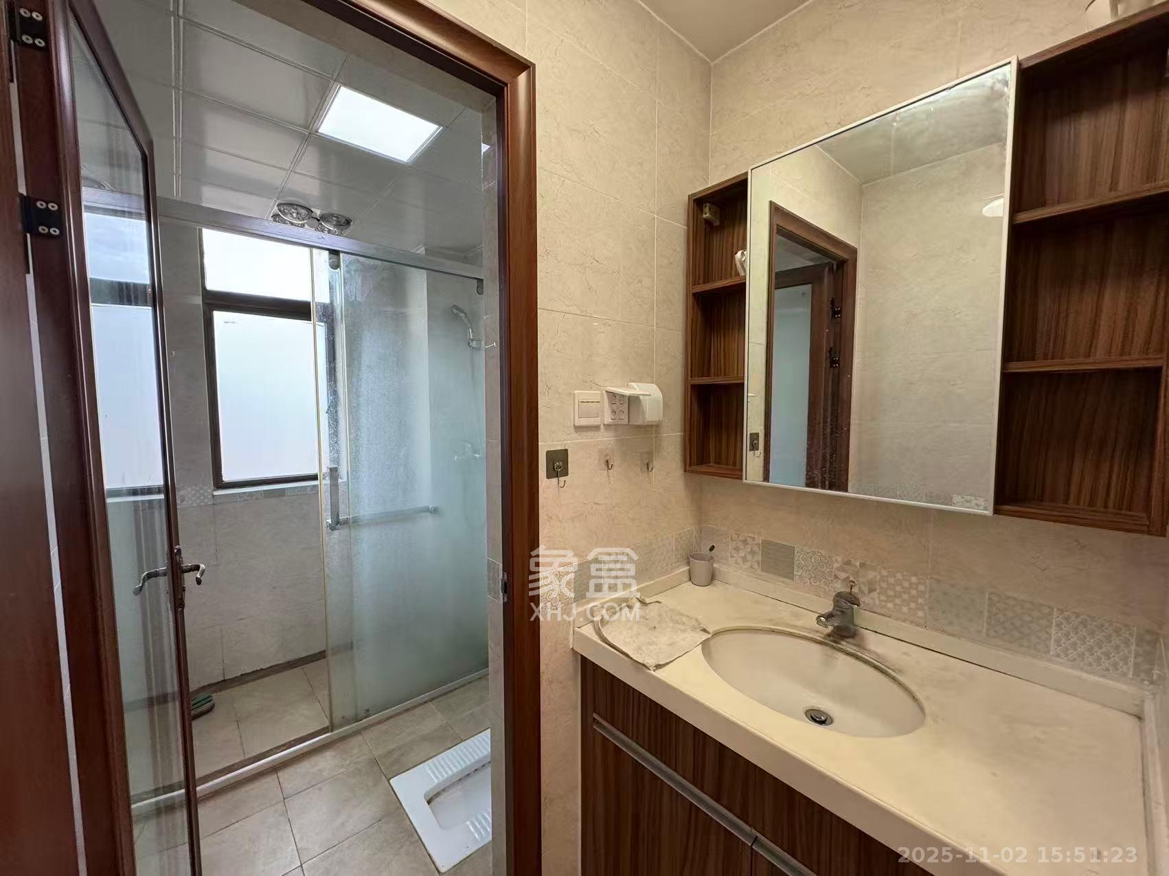 江山帝景哈佛 3室2厅2卫 2100.0元/月 江山帝景哈佛 3室2厅2卫 2100.0元/月室内图