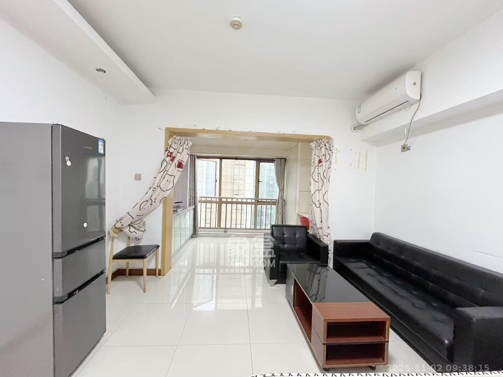 嘉盛国际广场  1室1厅1卫    1500.0元/月