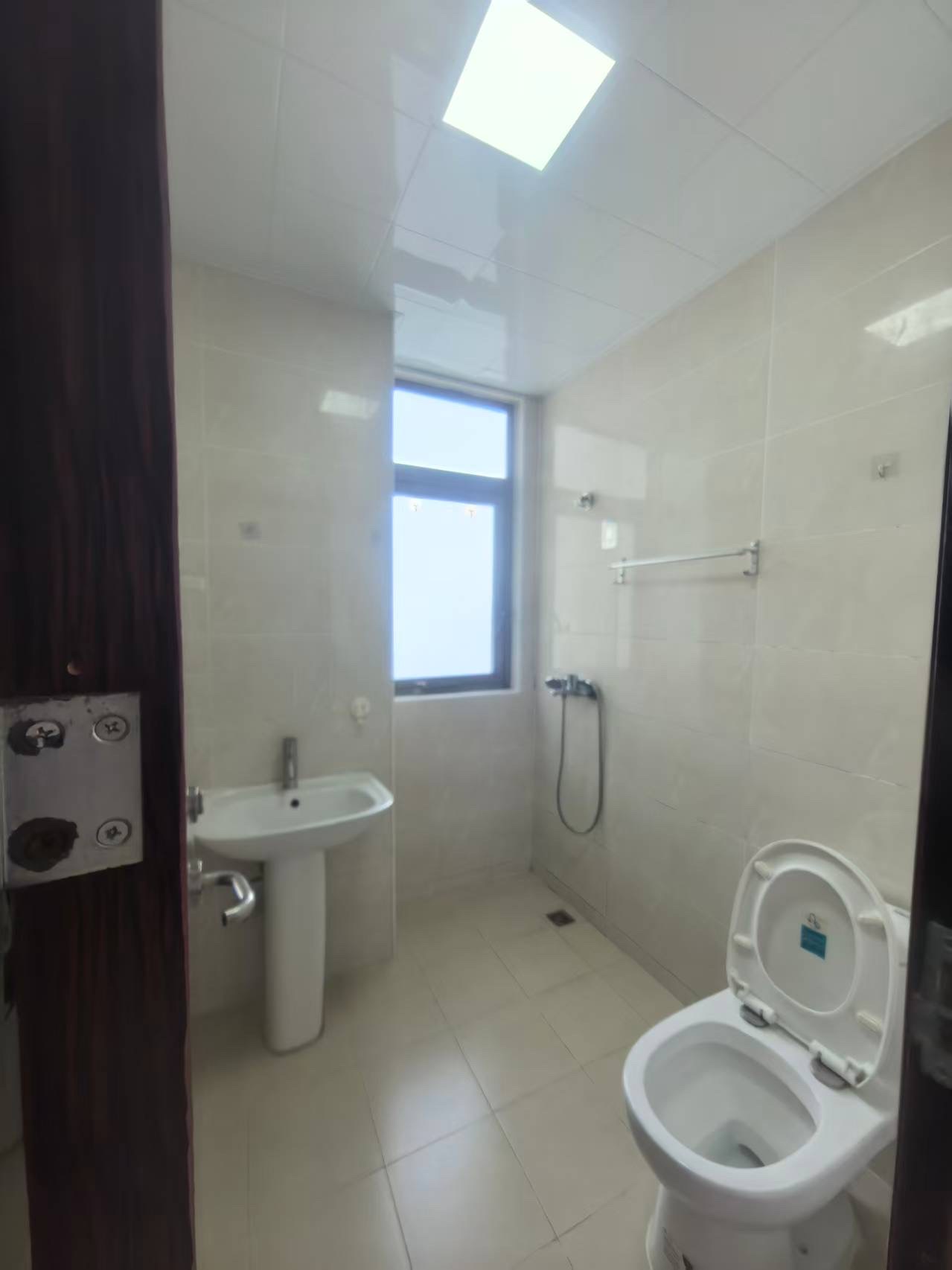 中交欢乐湖岸（品湖雅苑）  1室0厅0卫    1800.0元/月室内图