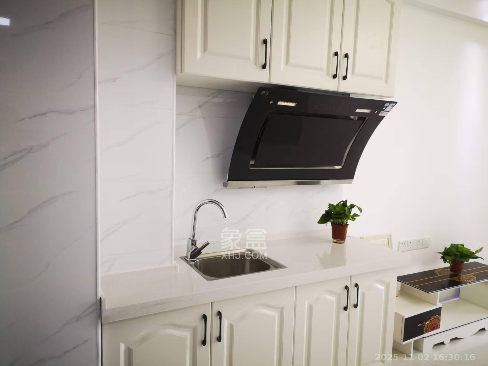 C-park天悦城(紫檀溪苑二期)  1室1厅1卫    1500.0元/月 C-park天悦城(紫檀溪苑二期)  1室1厅1卫    1500.0元/月室内图